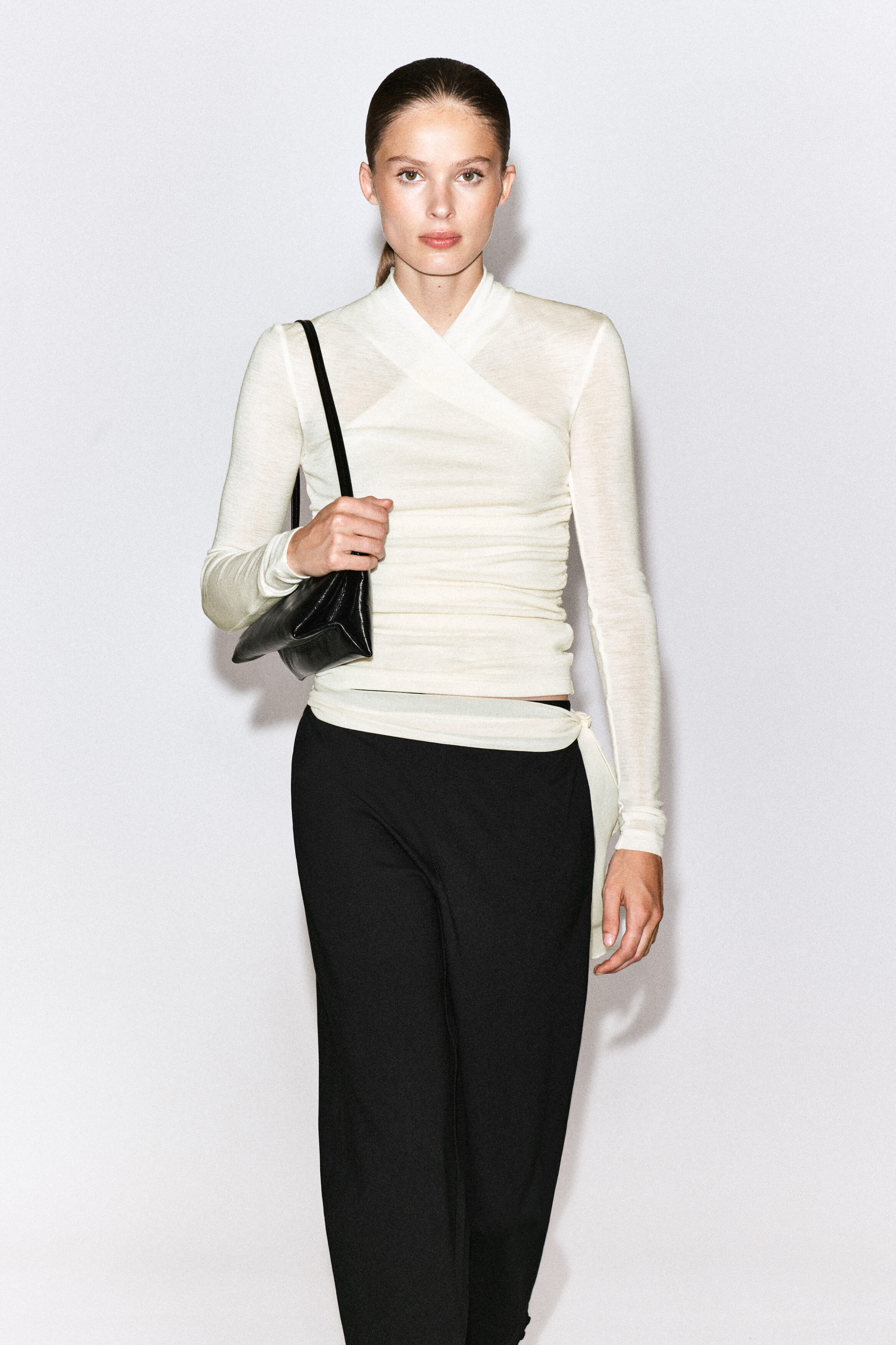 WRAP-OVER MERINO WOOL TOP - angle 1