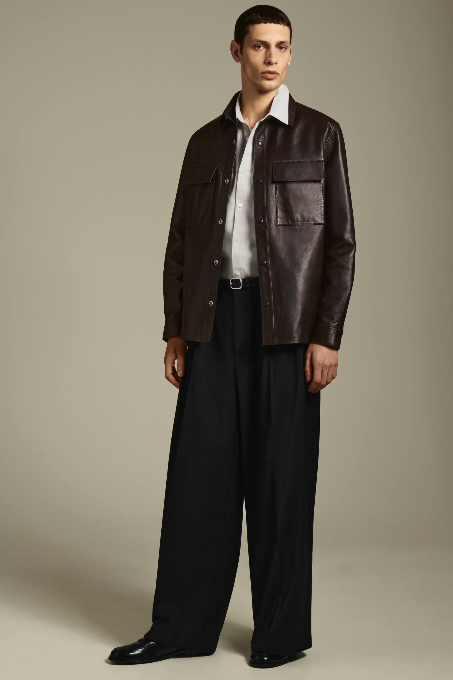 PANTALONI A GAMBA LARGA IN LANA CON PIEGHE - NERO/NERO - 6