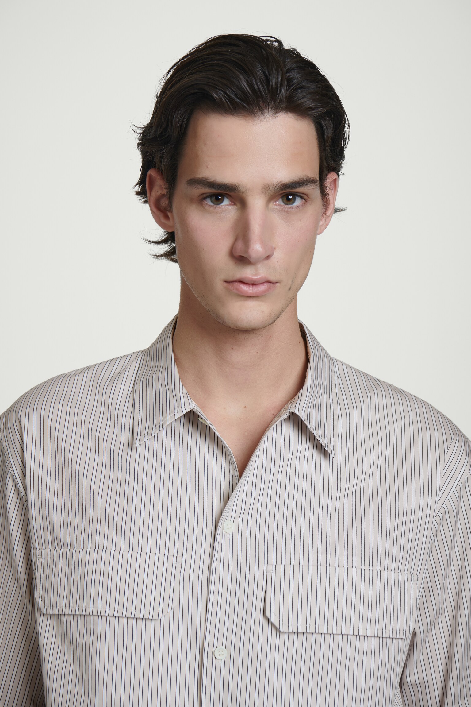 CAMISA FUNCIONAL BOLSILLO CON SOLAPA RELAXED FIT - TOPO/ROSA/RAYAS - 7