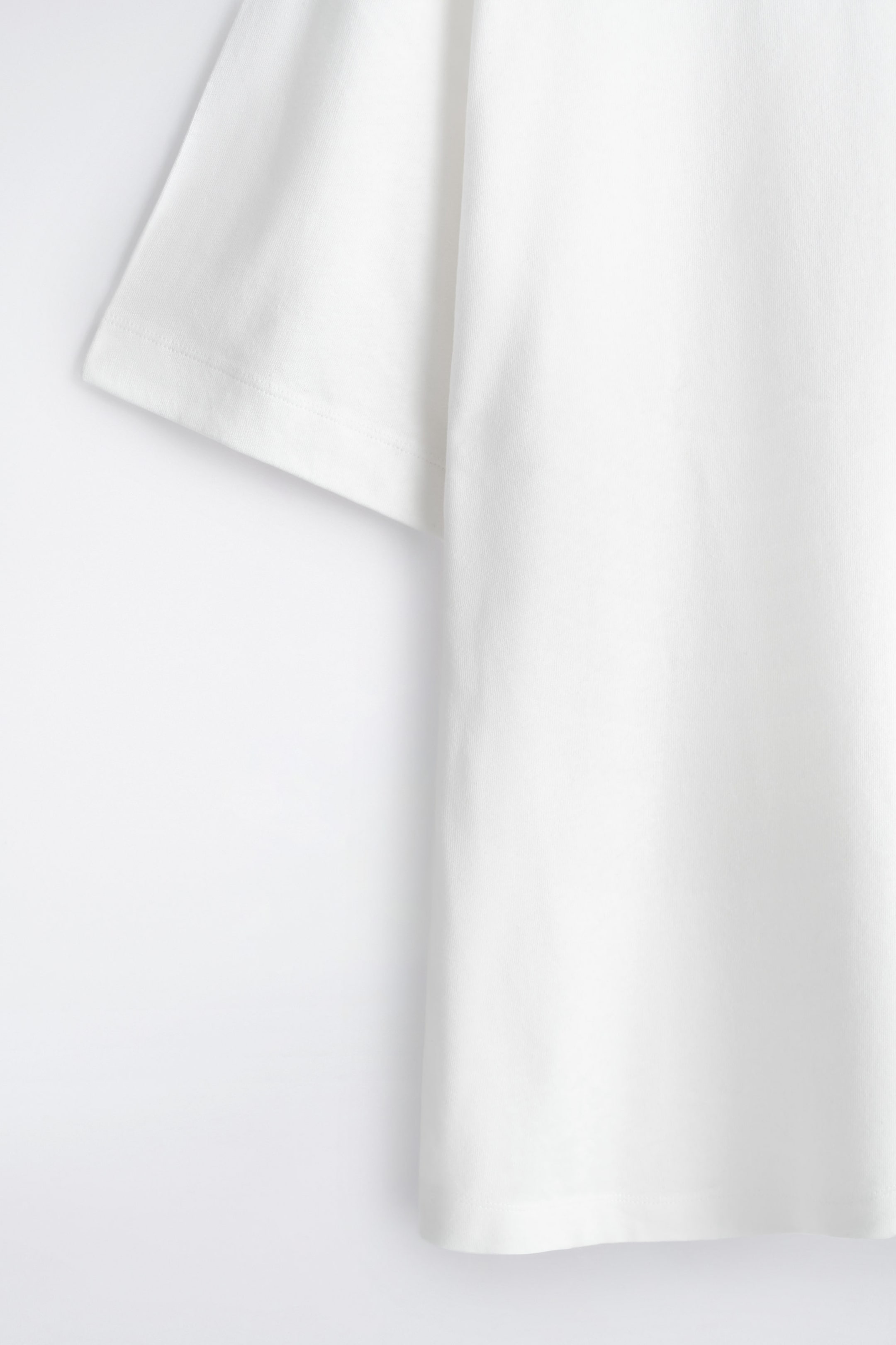 StillMedia/DescriptiveDetail