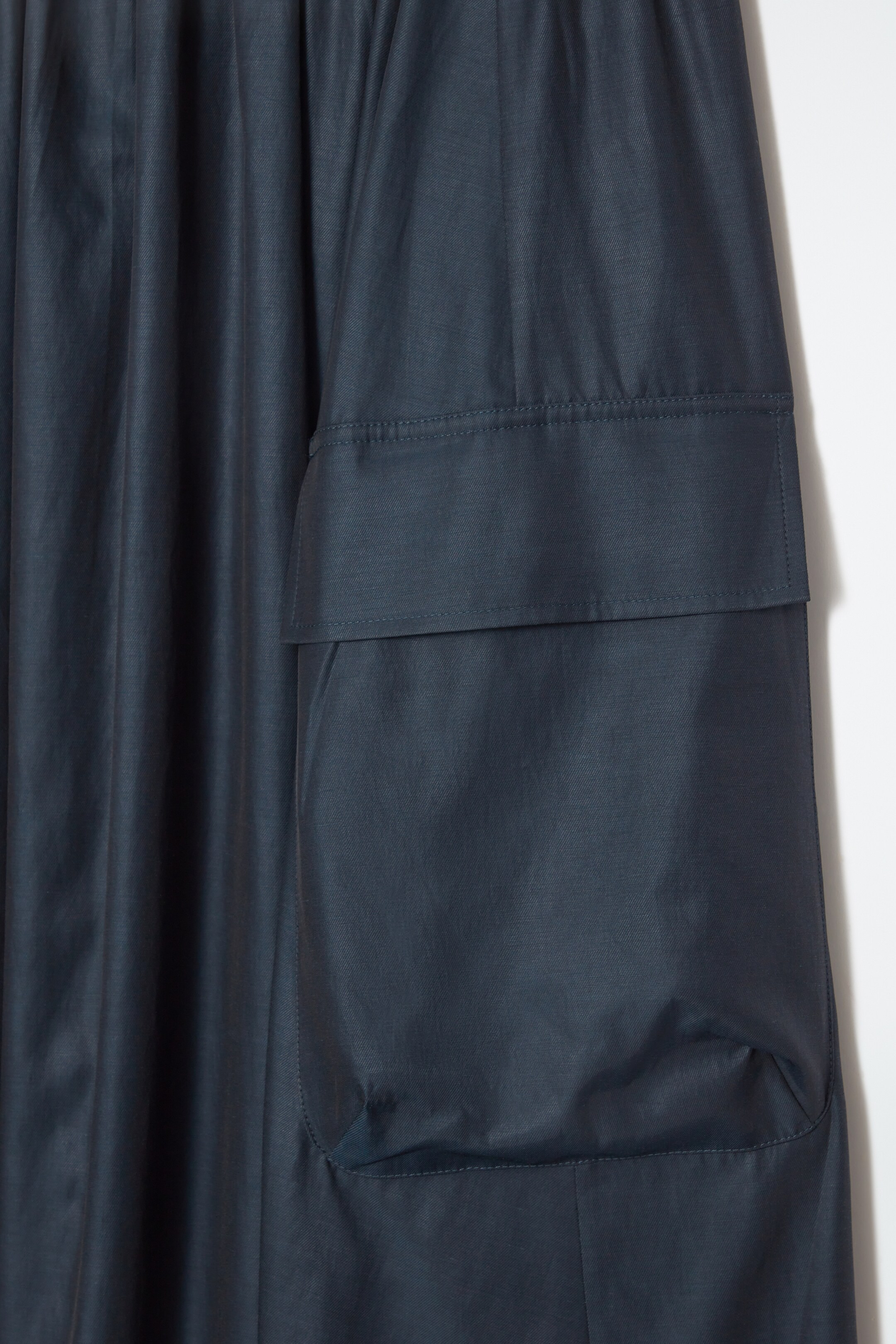Ingrandisci l'immagine: UTILITY A-LINE MAXI SKIRT - NAVY - DONNA | H&M CH 2