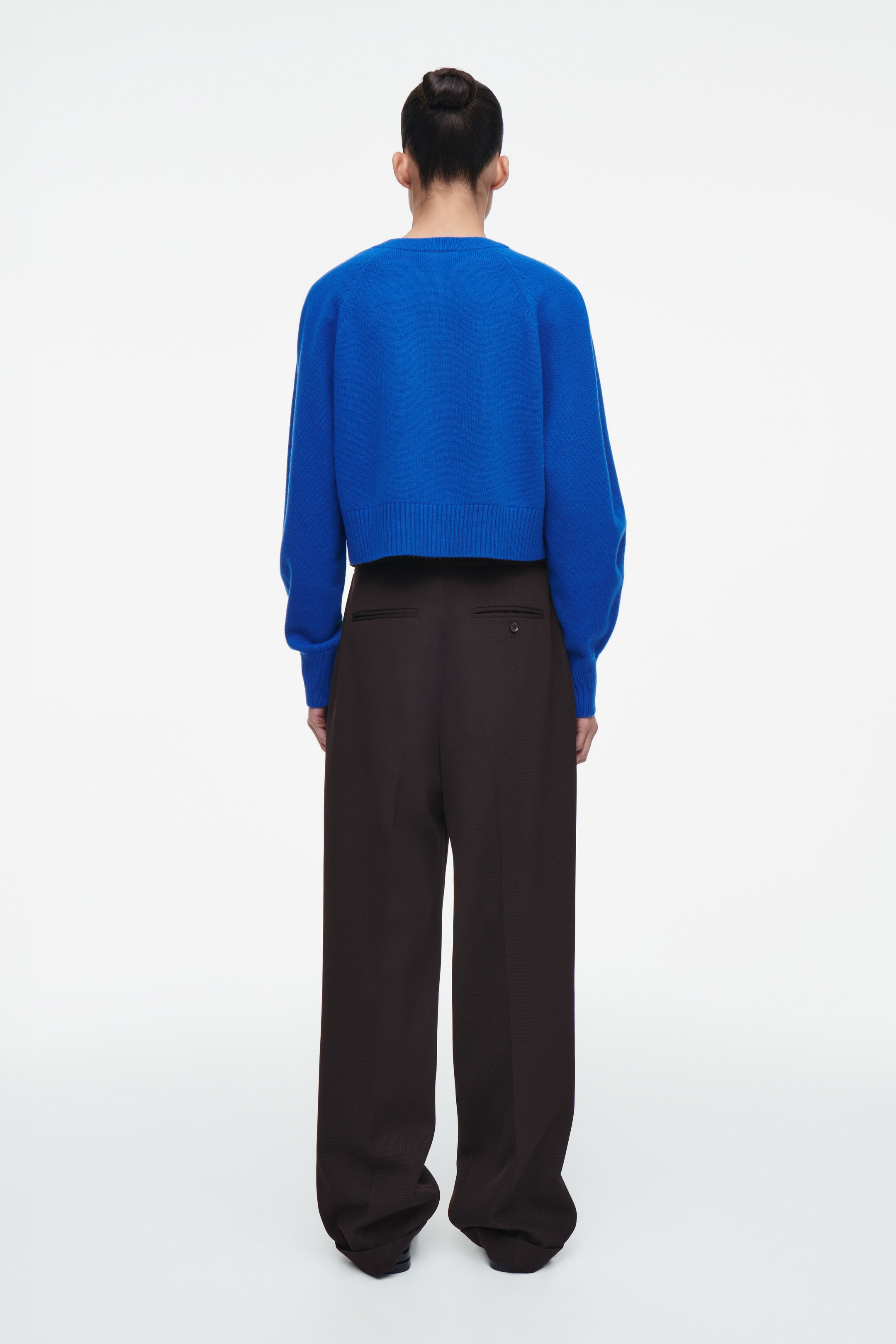 Ingrandisci l'immagine: CROPPED WOOL CARDIGAN - COBALT BLUE - DONNA | H&M CH 2