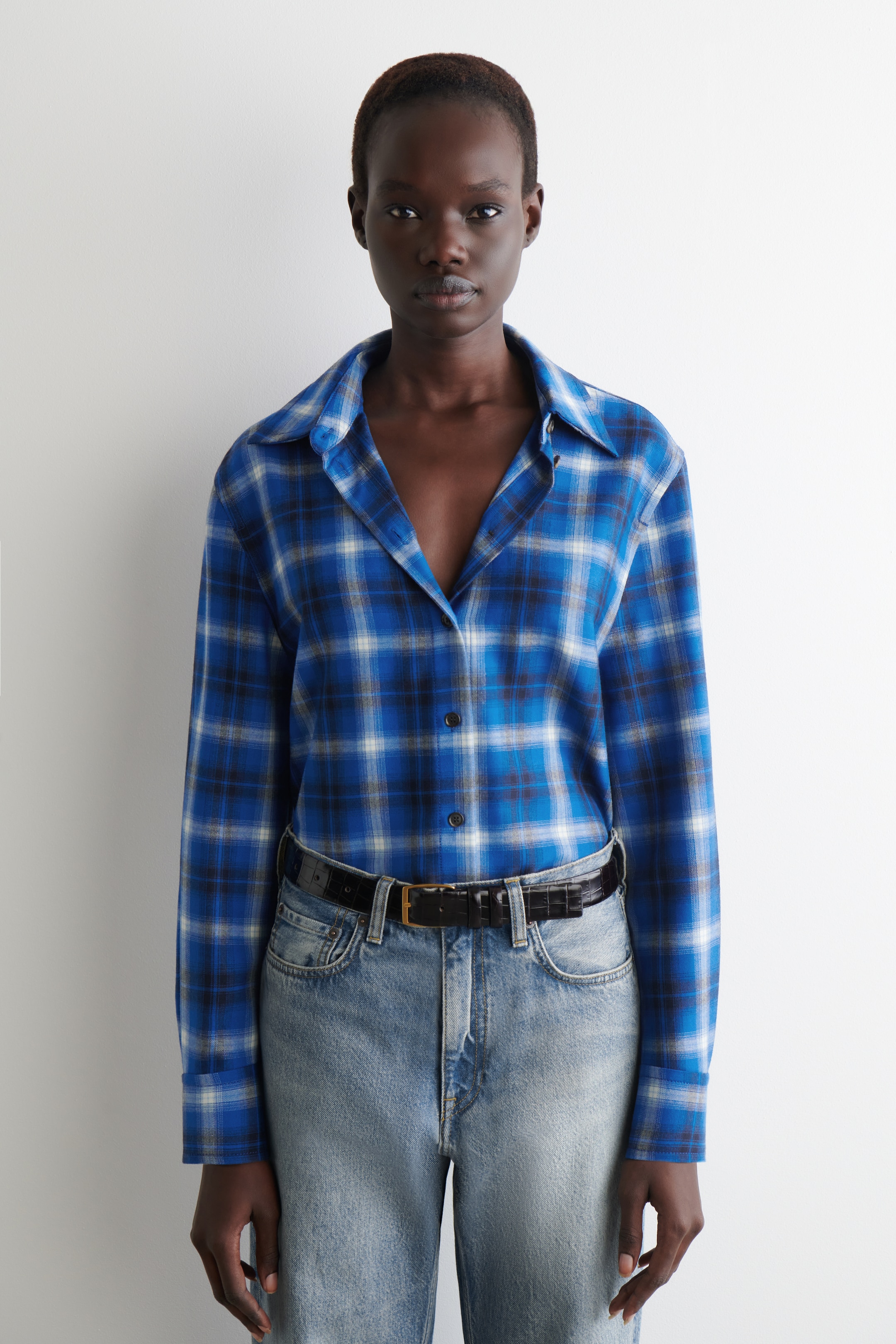 Ver imagen más grande: CAMISA DE FRANELA DE CUADROS - AZUL/CUADROS - MUJER | H&M ES 1