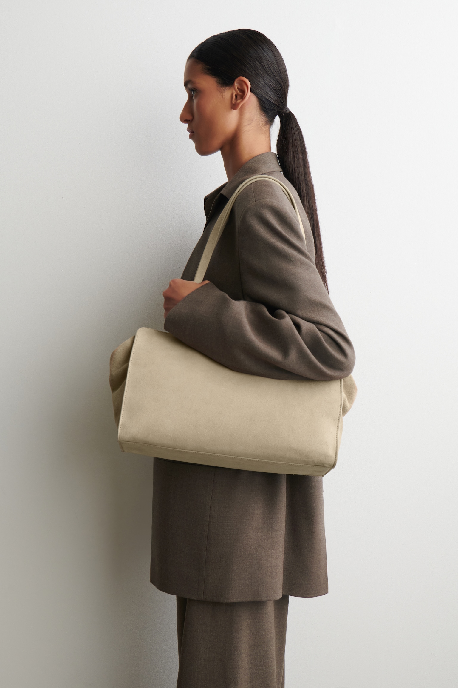MARAIS BOWLING BAG - SEMIŠ - KÁVOVÁ