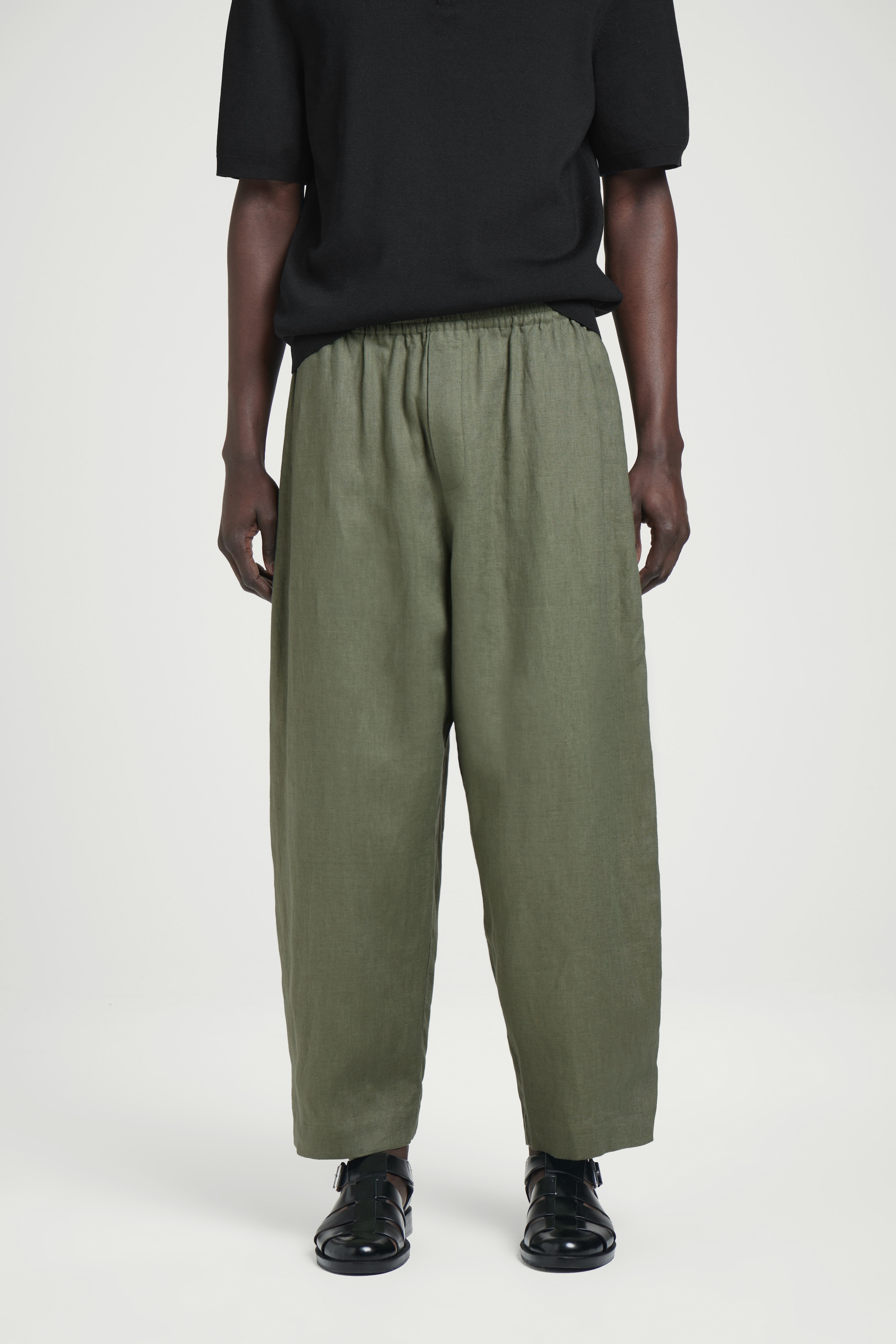 Agrandir l'image: PANTALON LARGE À TAILLE ÉLASTIQUÉE EN LIN - VERT - HOMME | H&M FR 2