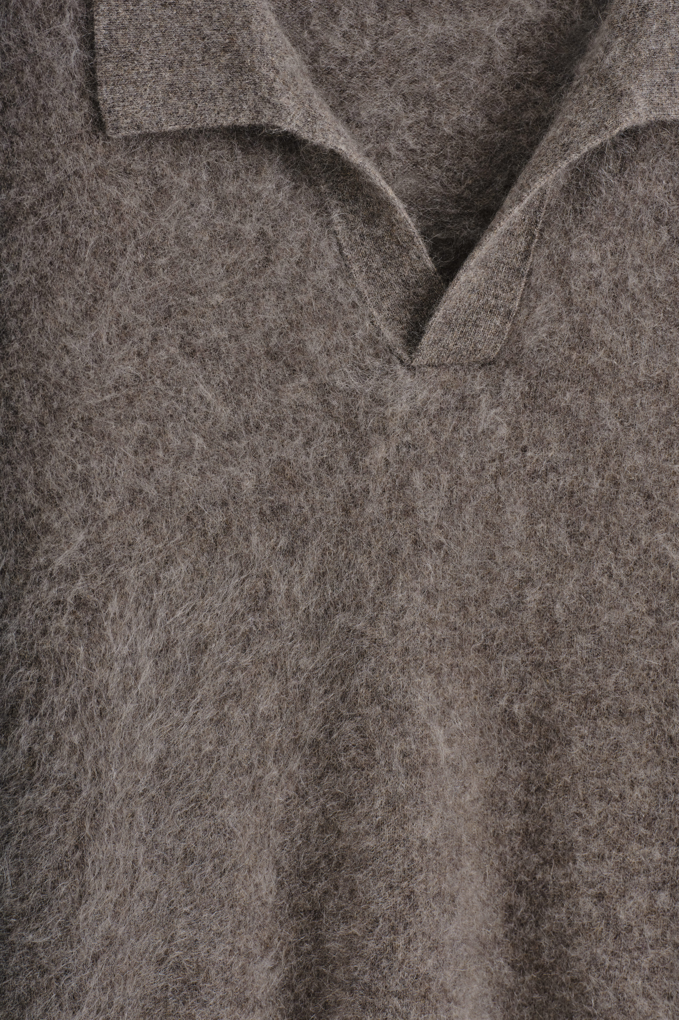 BRUSHED-CASHMERE POLO SWEATER - thumbnail 2