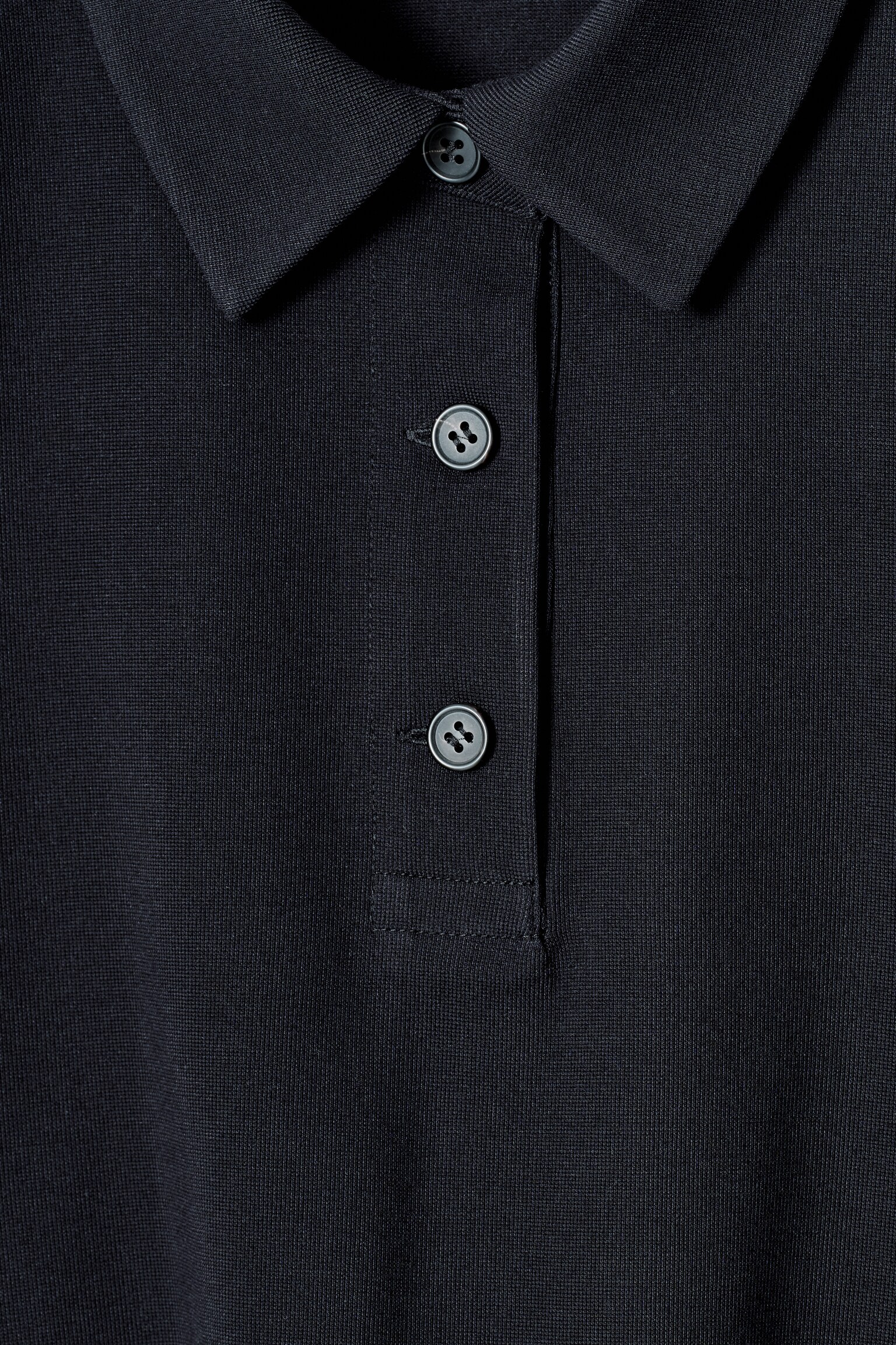 CHEMISE FAÇON POLO SILHOUETTE CARRÉE - BLEU MARINE/VERT CLAIR - 8