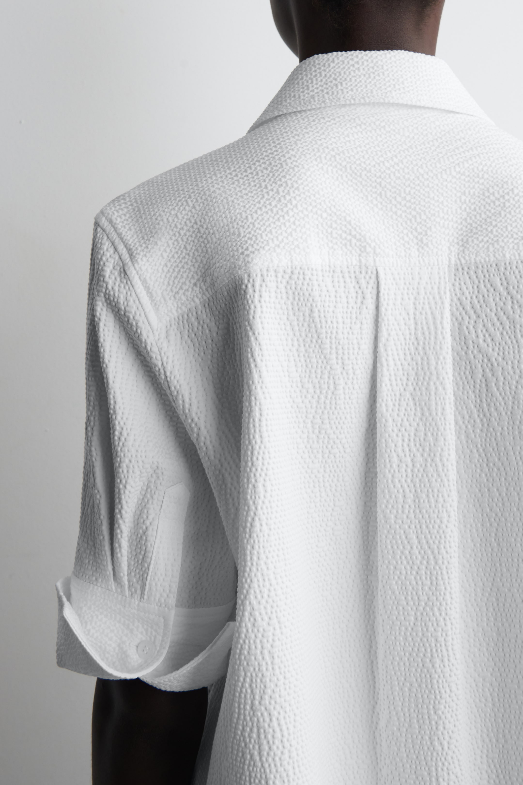 Agrandir l'image: CHEMISE RAYÉE EN CRÊPE - BLANC - FEMME | H&M FR 5