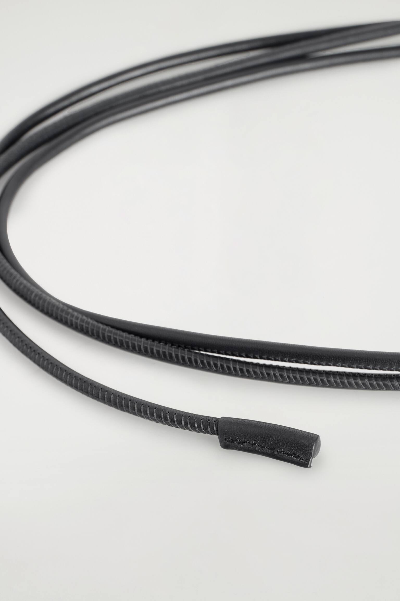 CINTURÓN DE CUERDA DE PIEL - 3