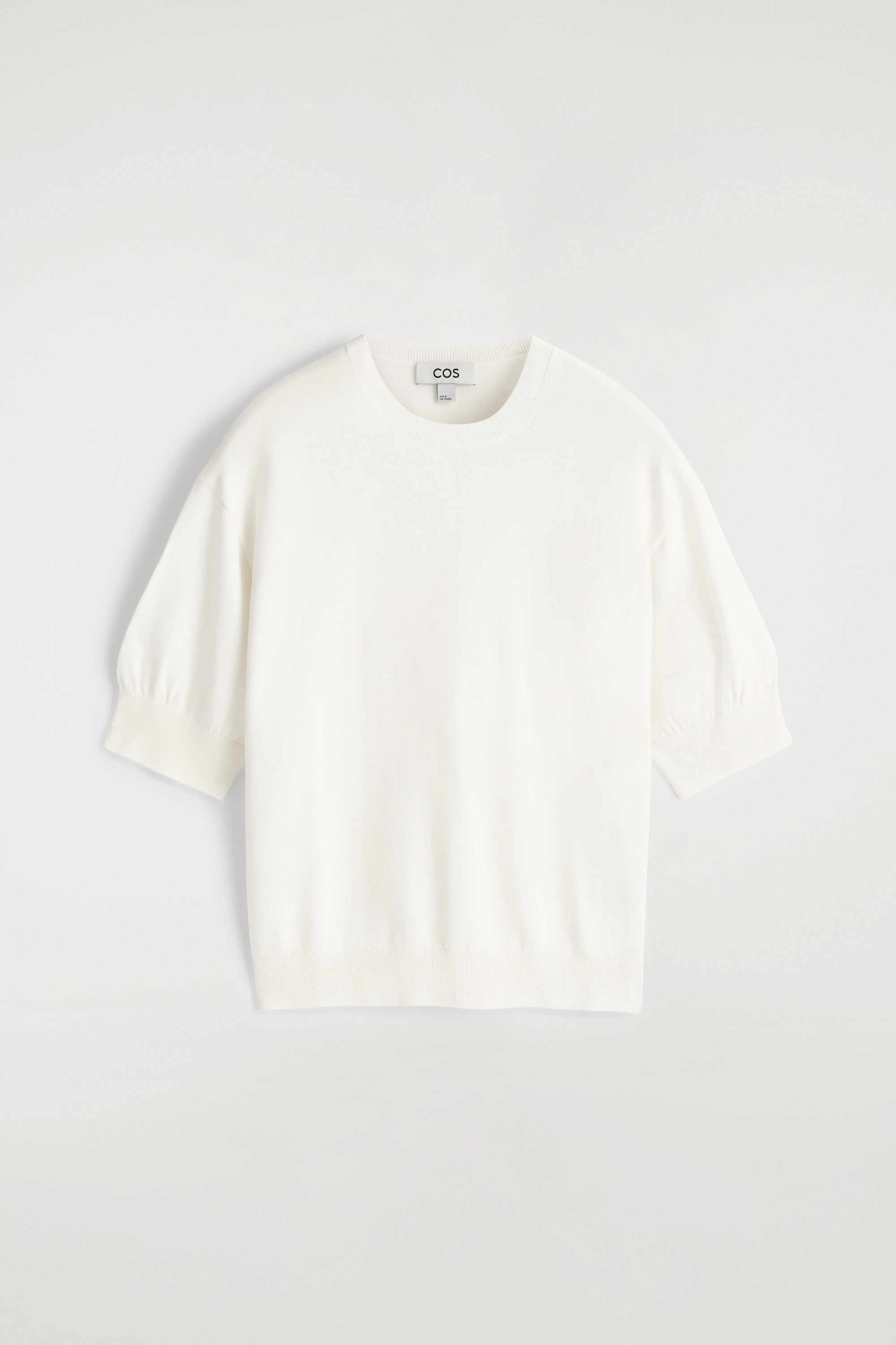 DZIANINOWY T-SHIRT Z BAWEŁNY - ZŁAMANA BIEL/CIEMNOBRĄZOWY