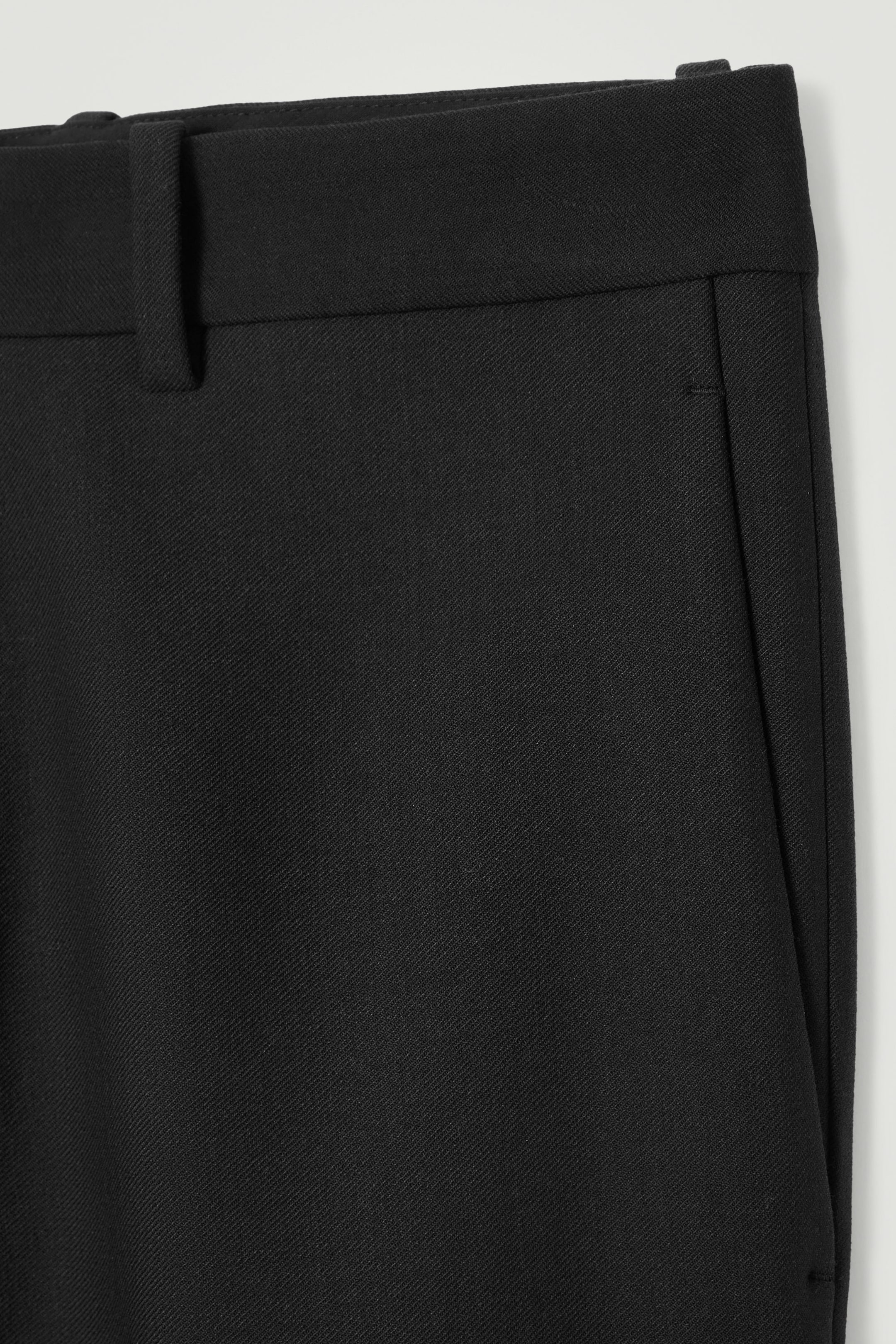 PANTALÓN ACAMPANADO CROPPED DE MEZCLA DE LANA