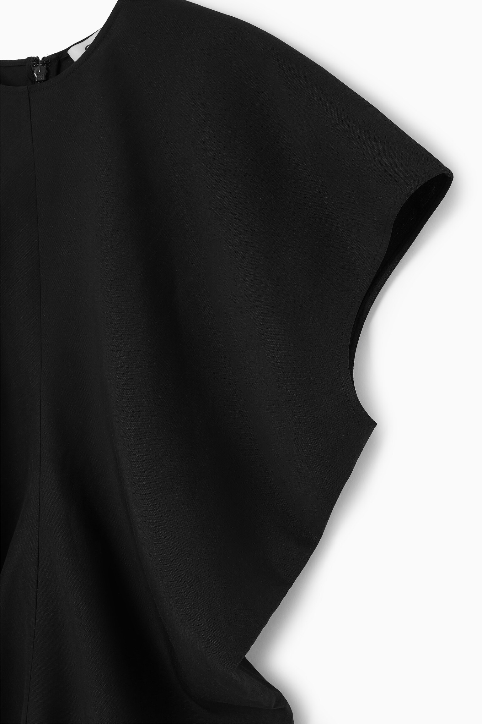 SPIRAL SEAM MAXI DRESS - BLACK - 2