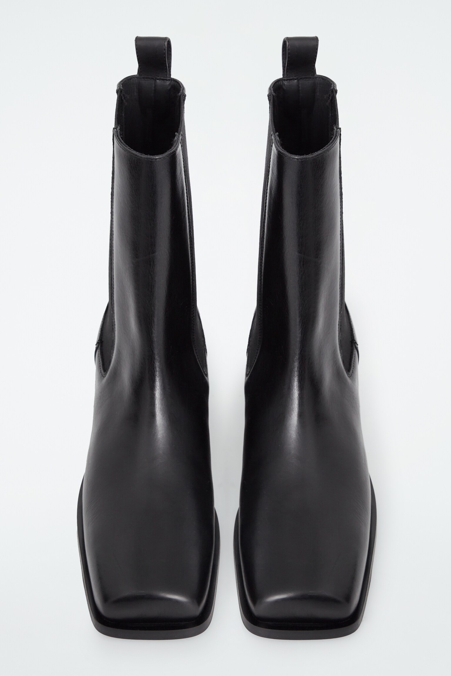 SQUARE-TOE LEATHER CHELSEA BOOTS - BLACK - 3