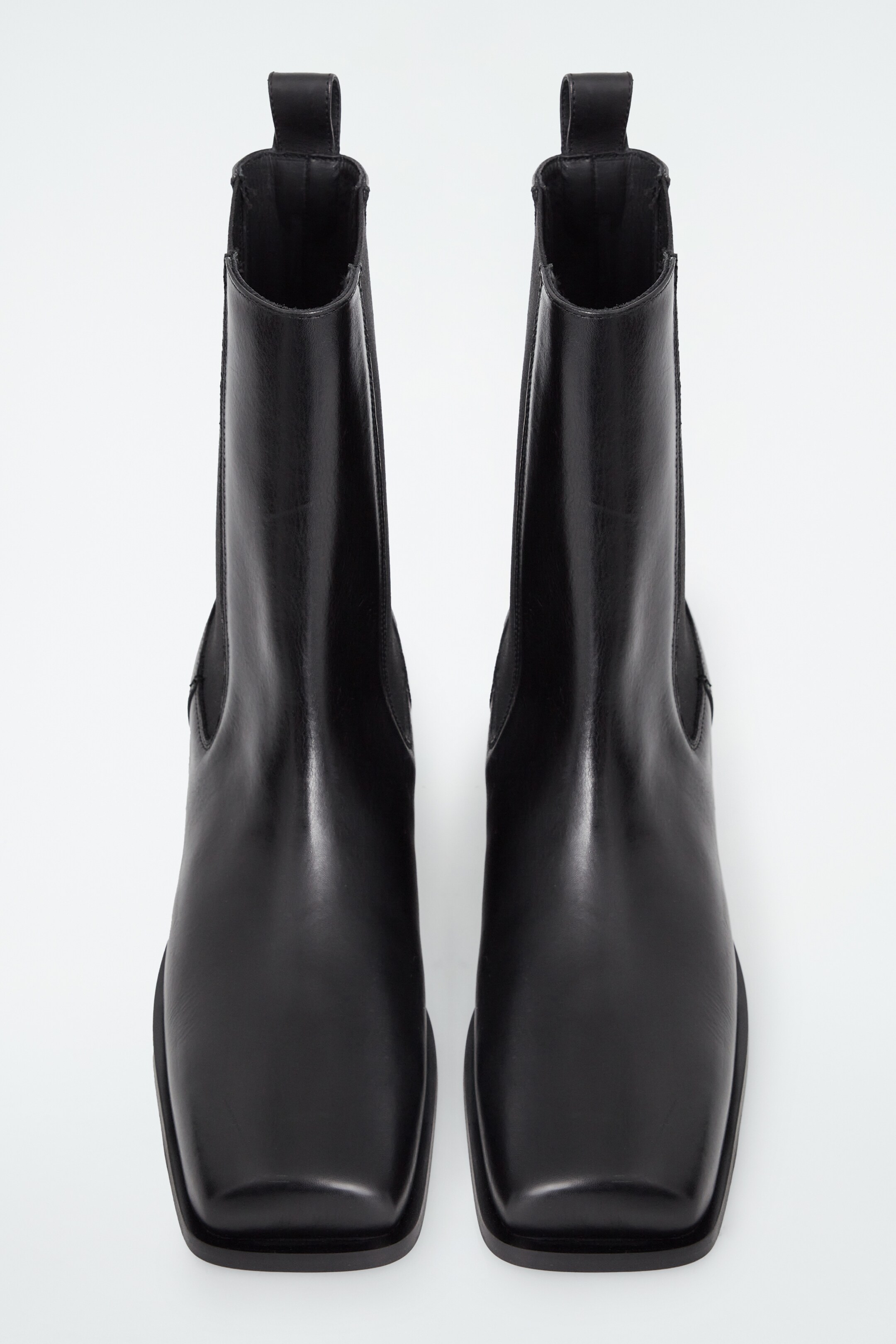 Grösseres Bild ansehen: CHELSEA-BOOTS AUS LEDER - SCHWARZ - DAMEN | H&M CH 2