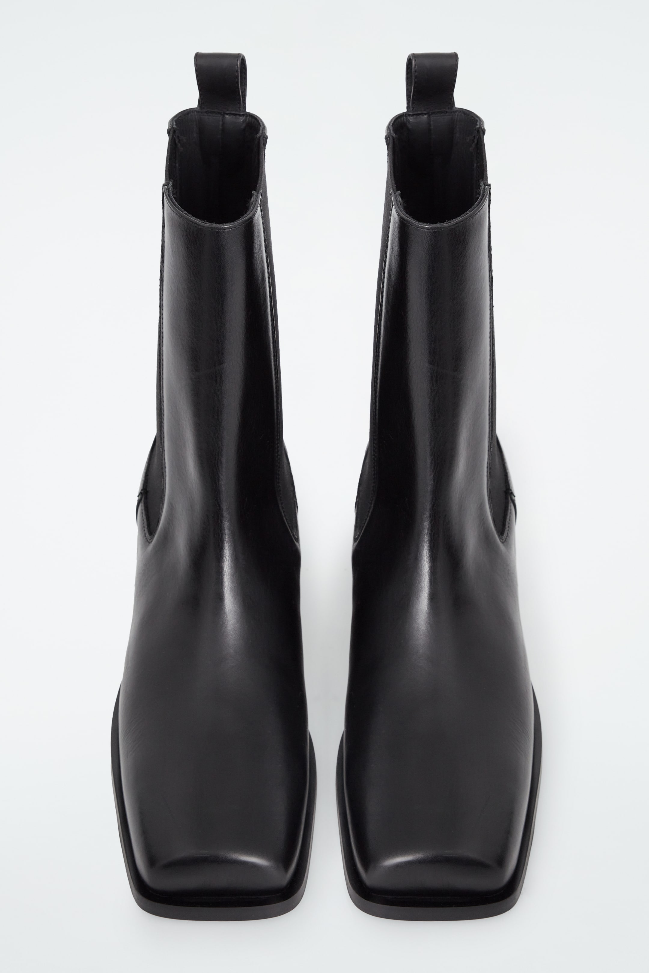 Ingrandisci l'immagine: SQUARE-TOE LEATHER CHELSEA BOOTS - BLACK - DONNA | H&M CH 2