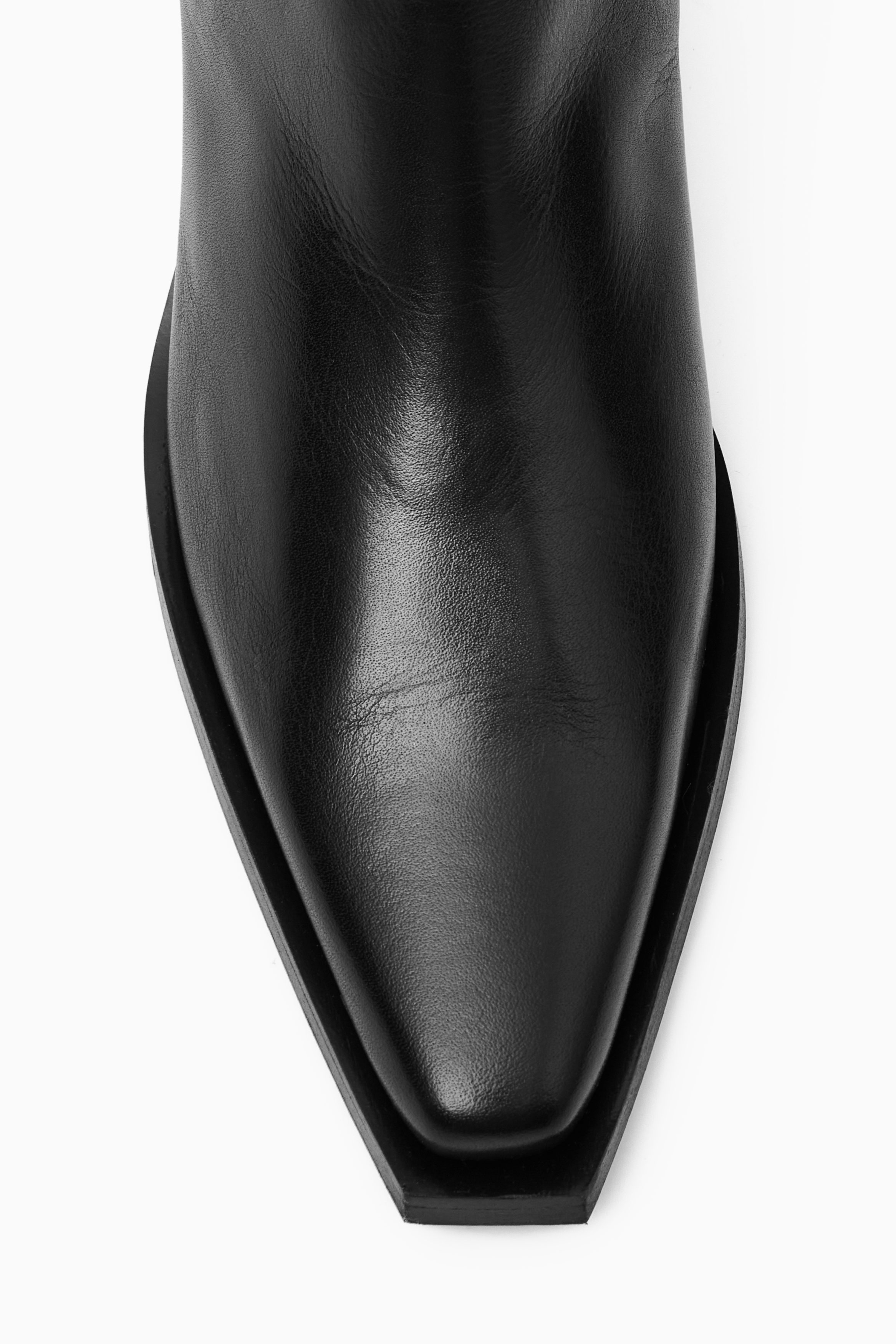 【 】Leather Cowboy Chelsea Boot 海外限定 LEATHER COWBOY CHELSEA BOOTS - BLACK | COS