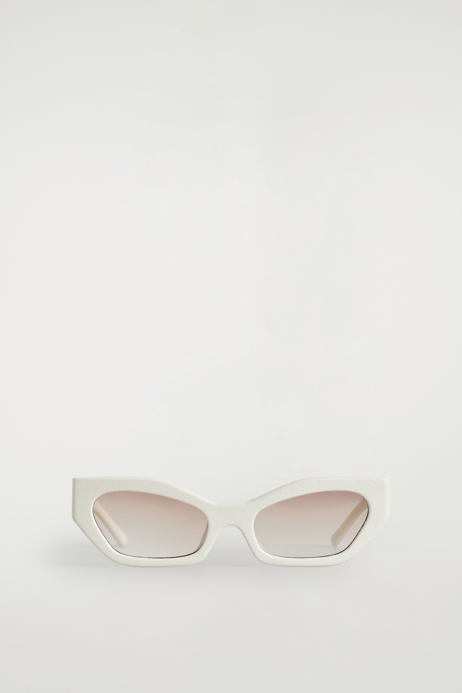 LEATHER CAT-EYE SUNGLASSES - CHALK / PINK/BROWN - 2