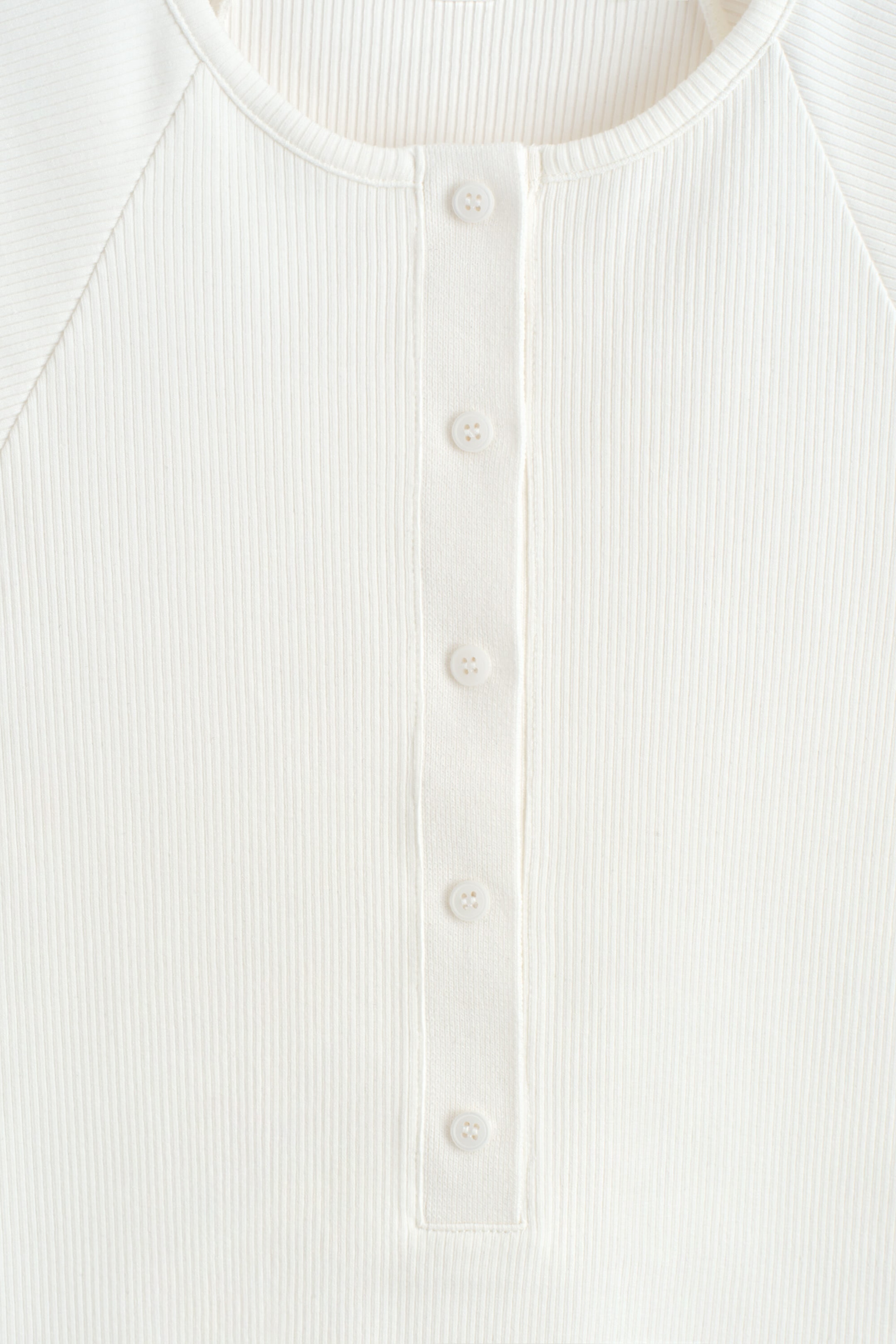 StillMedia/DescriptiveDetail