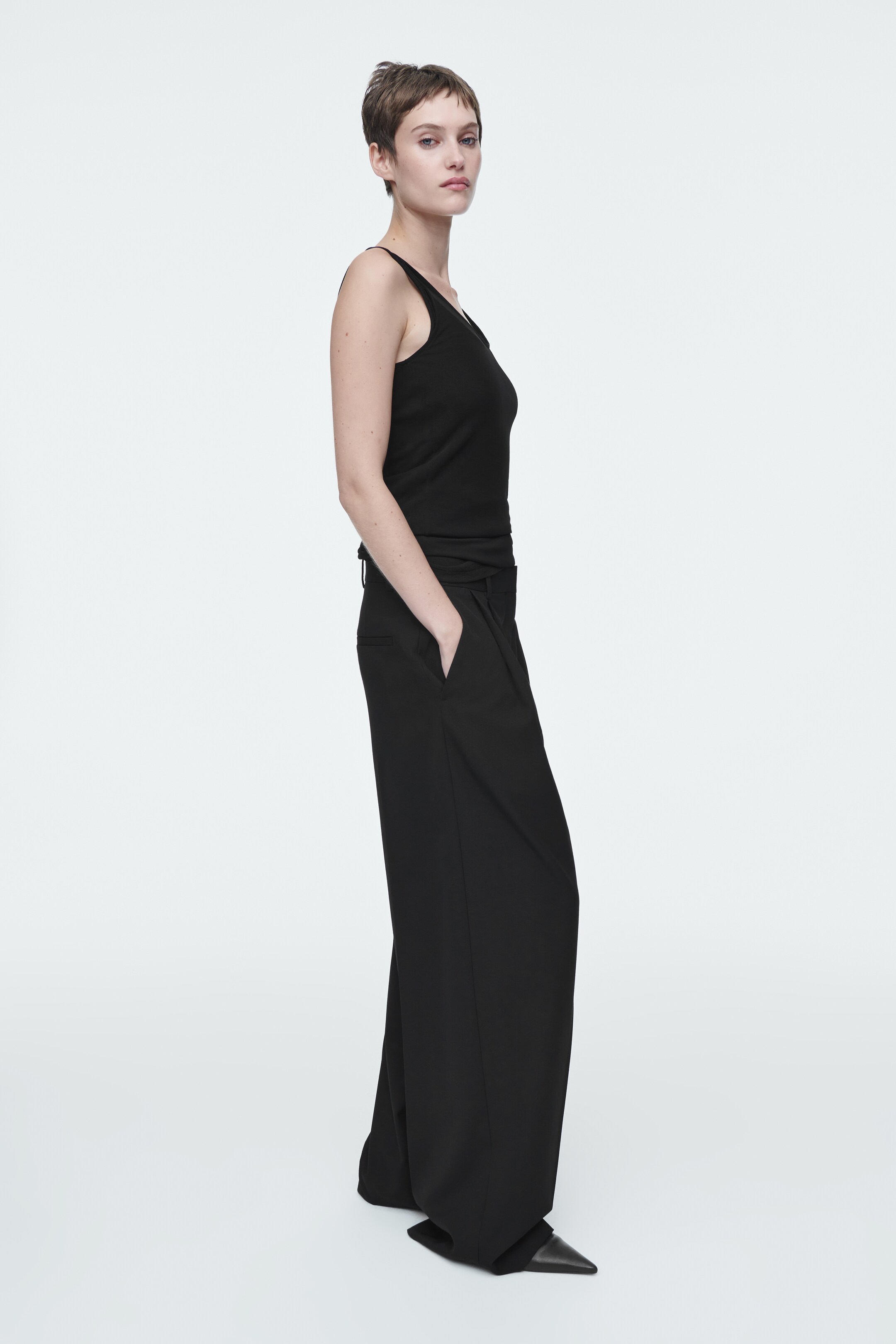 Grösseres Bild ansehen: TANKTOP AUS SEIDE - SCHWARZ - DAMEN | H&M CH 4