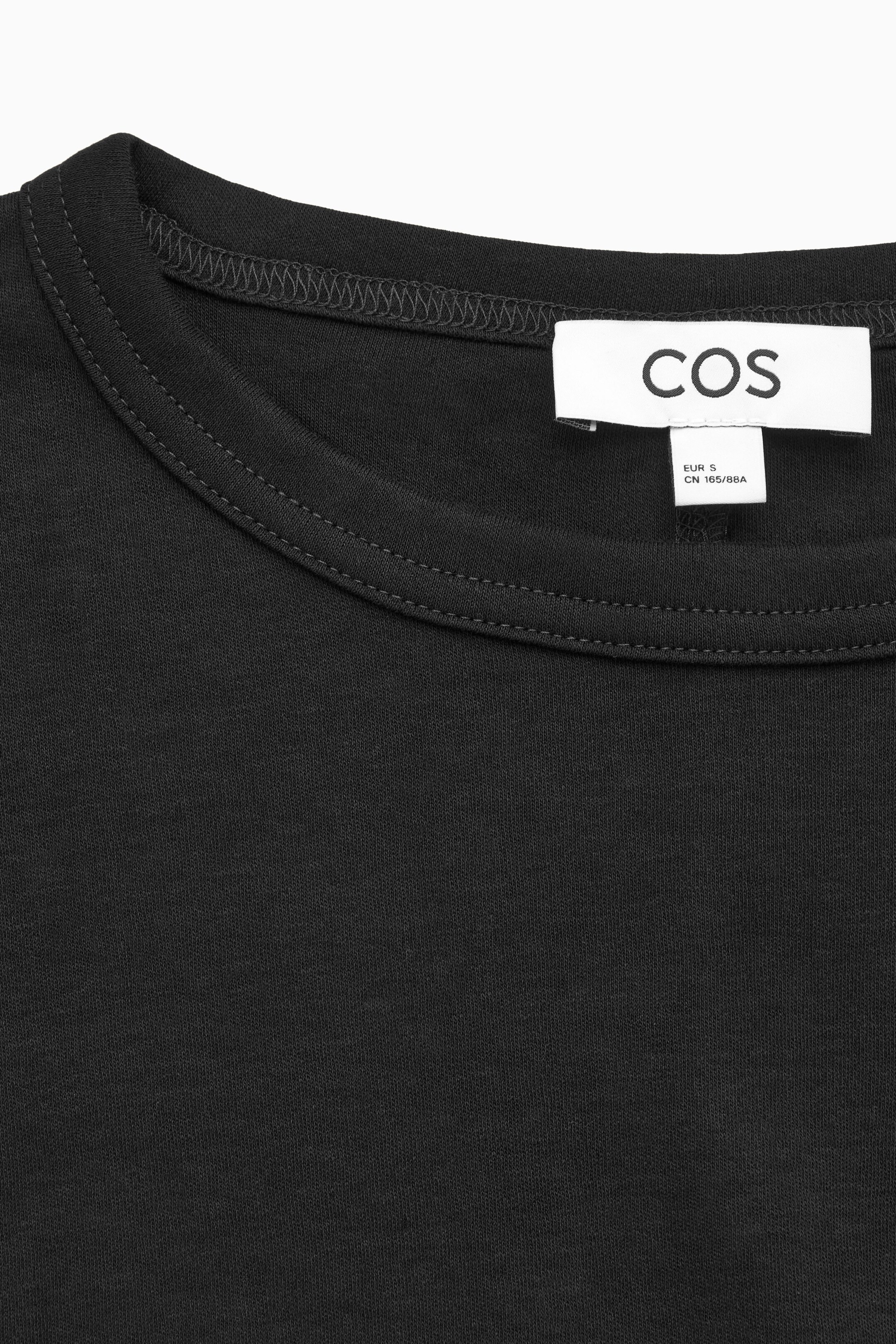 StillMedia/DescriptiveDetail