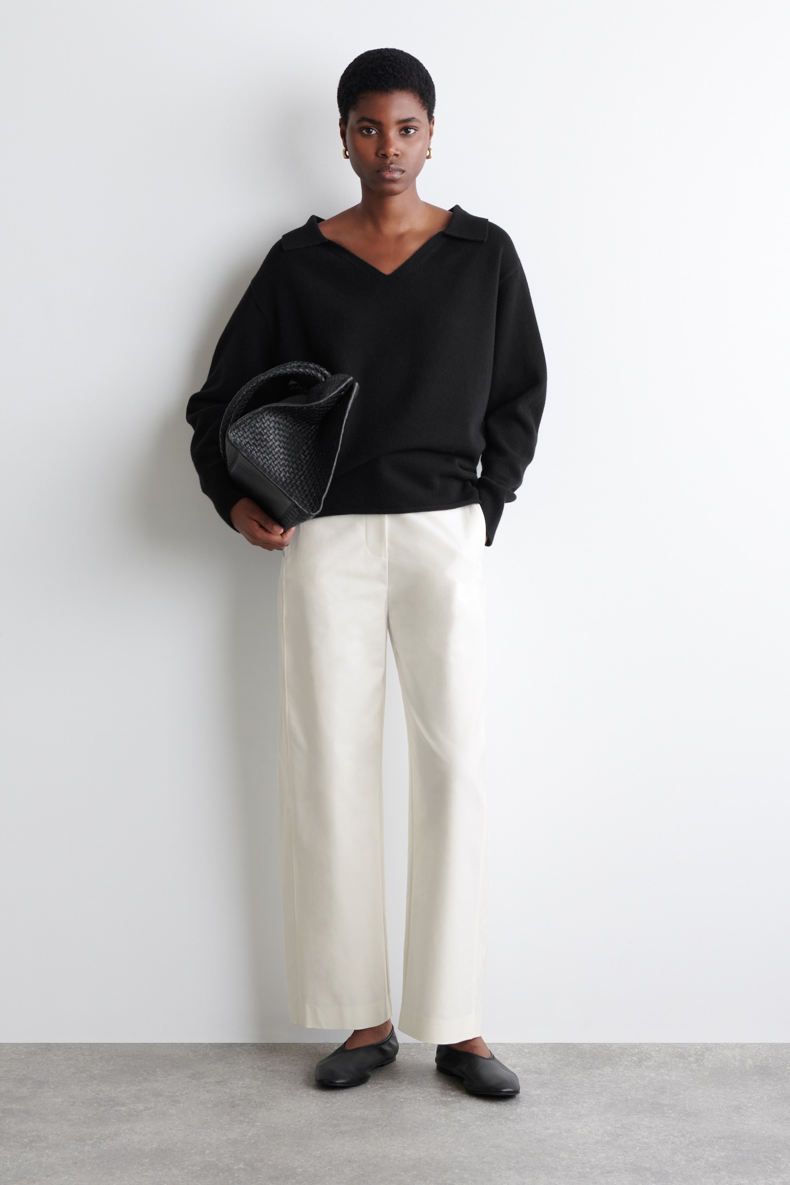 PIMA COTTON BARREL-LEG TROUSERS - WHITE/BLACK