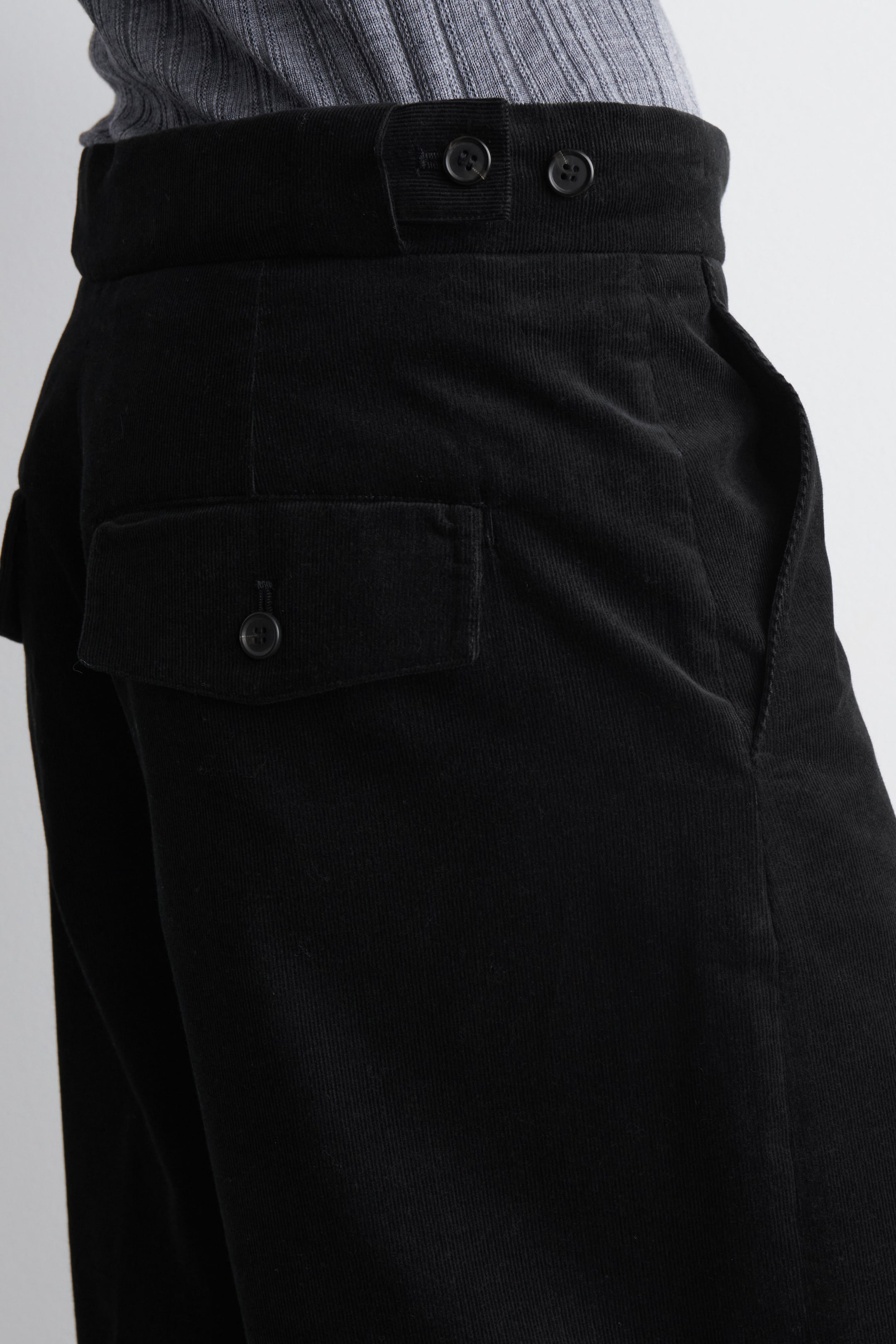 CROPPED CORDUROY PANTS