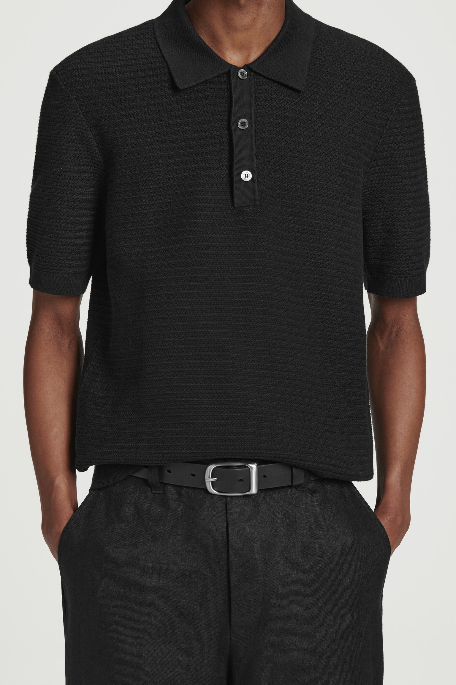POLO DE ALGODÓN PUNTO CON TEXTURA - NEGRO/BLANCO/VERDE/AZUL MARINO/TOPO - 6