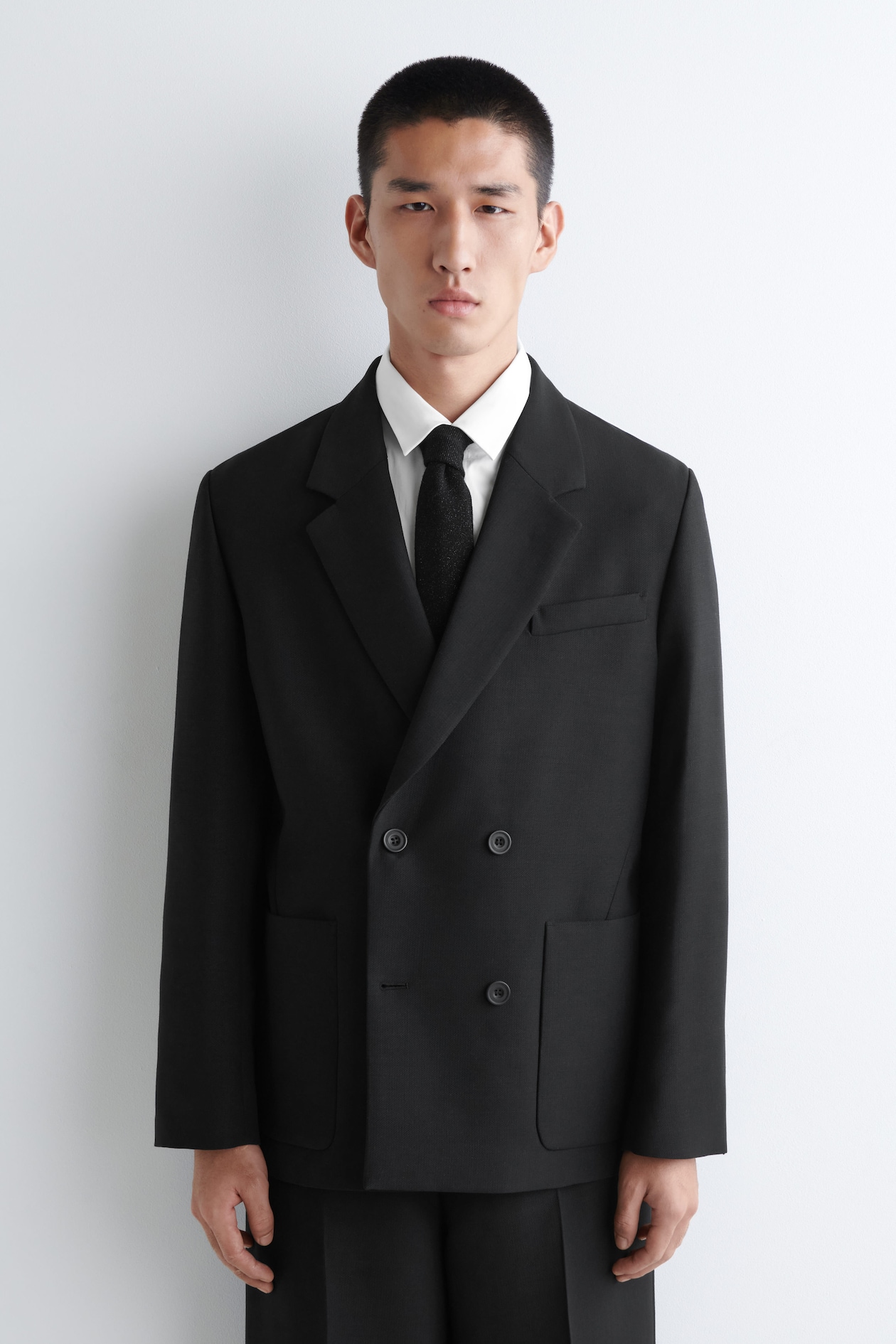 SPARKLY KNITTED MERINO WOOL TIE — BLACK