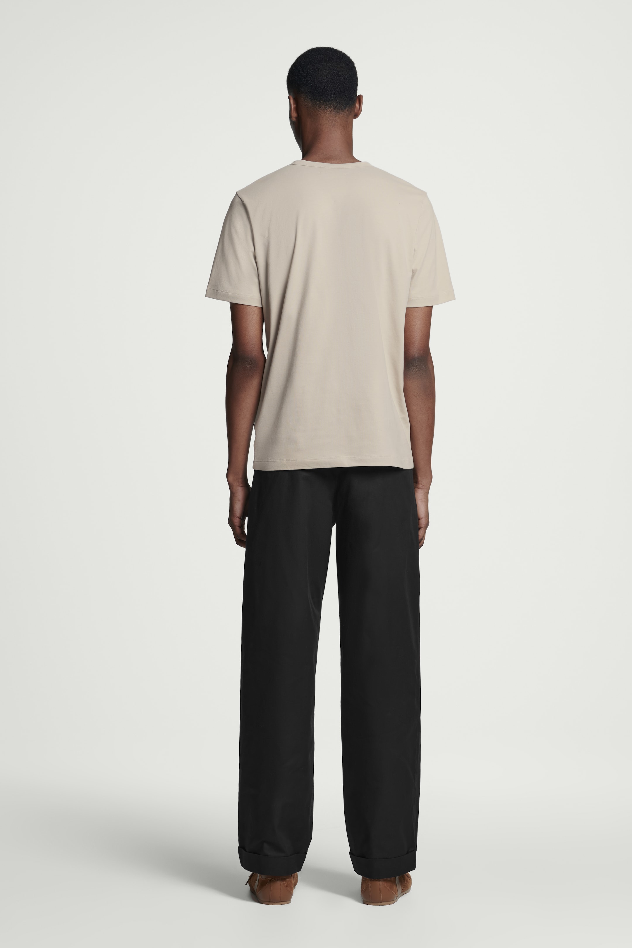 Visualizza immagine più grande: T-SHIRT IN COTONE SPAZZOLATO DAL TAGLIO REGOLARE - BEIGE - UOMO | H&M IT 5