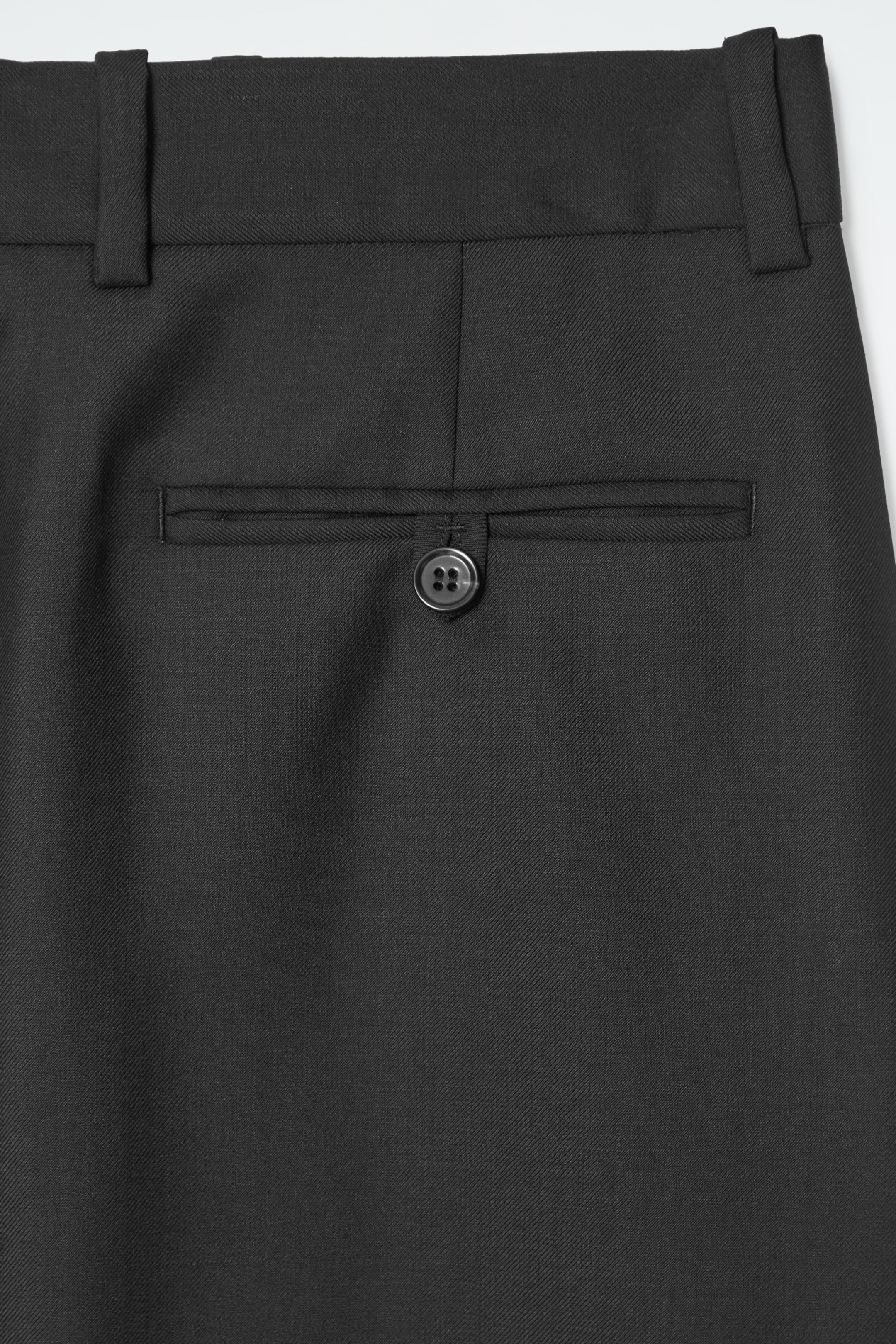 Agrandir l'image: JUPE CRAYON LONGUE LAINE - NOIR - FEMME | H&M CH 2