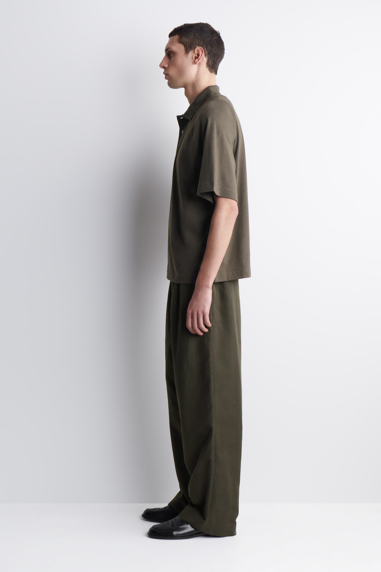 POLO EN MEZCLA DE ALGODÓN Y LINO RELAXED FIT - MARRÓN/AZUL MARINO - 7