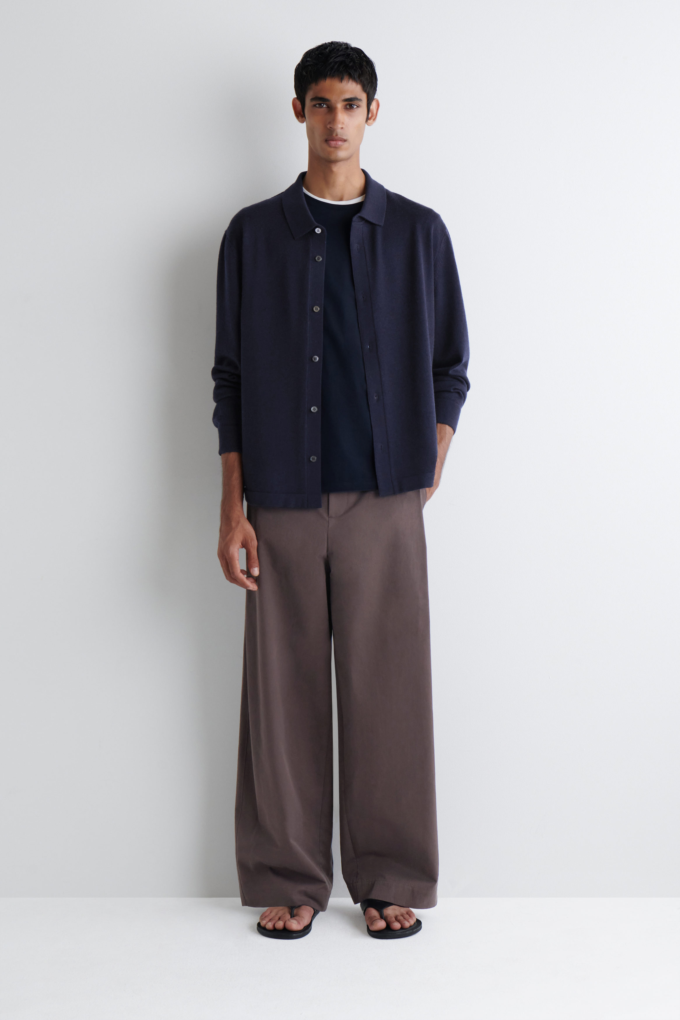 KNITTED MERINO WOOL SHIRT - NAVY | COS