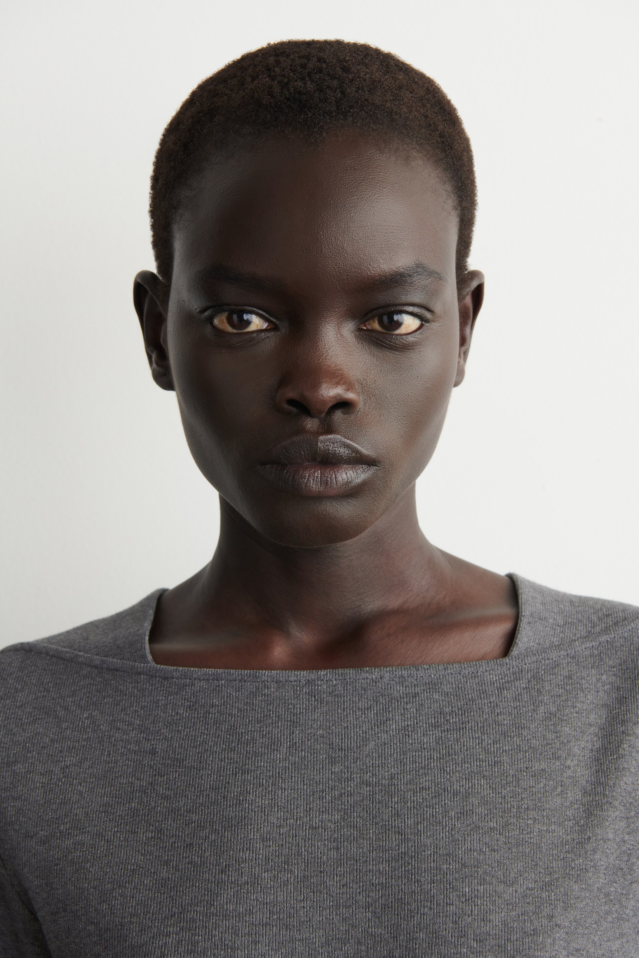 Agrandir l'image: HAUT À MANCHES LONGUES EN JERSEY DE COTON - GRIS FONCÉ - FEMME | H&M CH 5