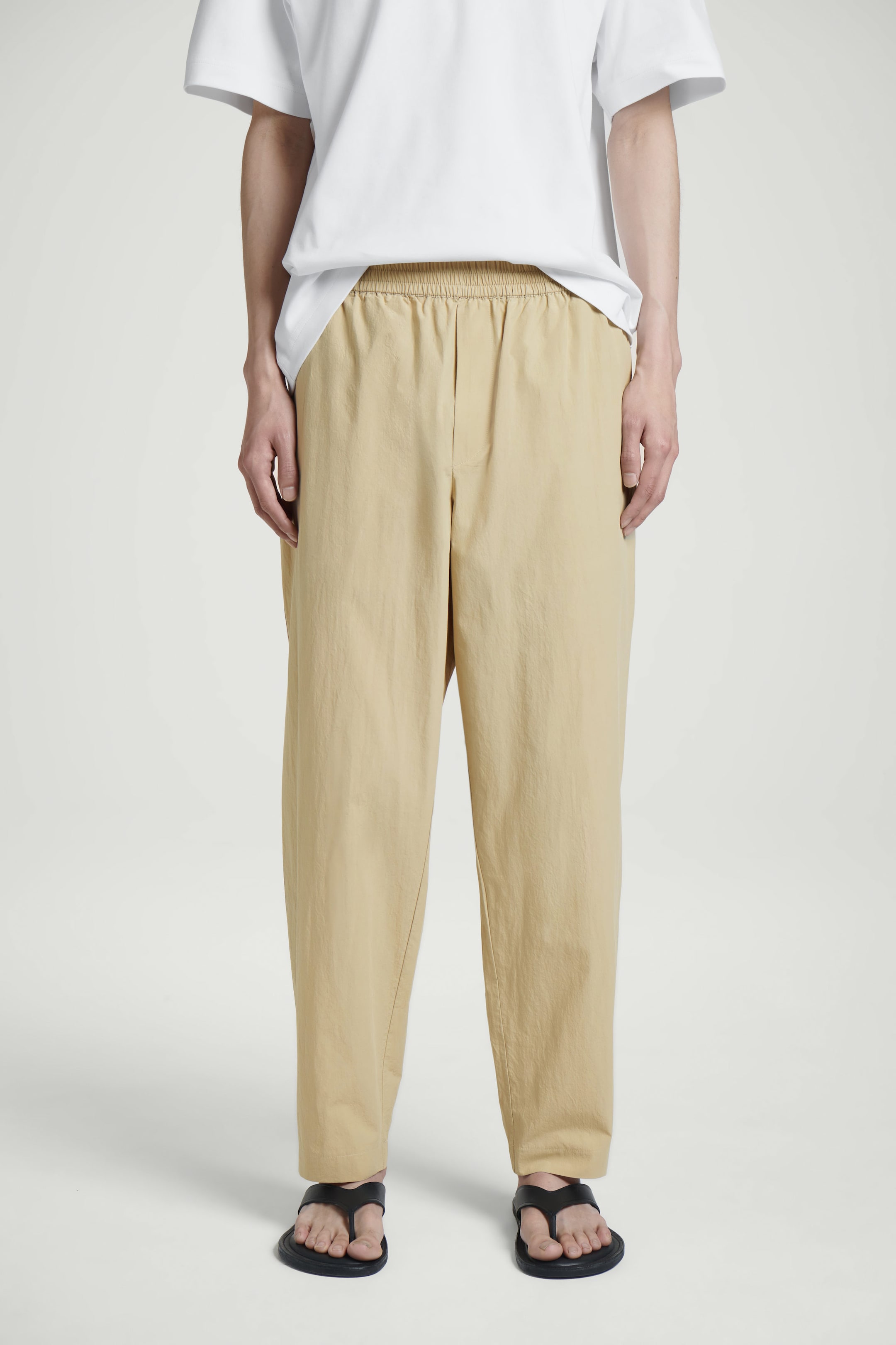 ELASTICATED COTTON TAPERED PANTS