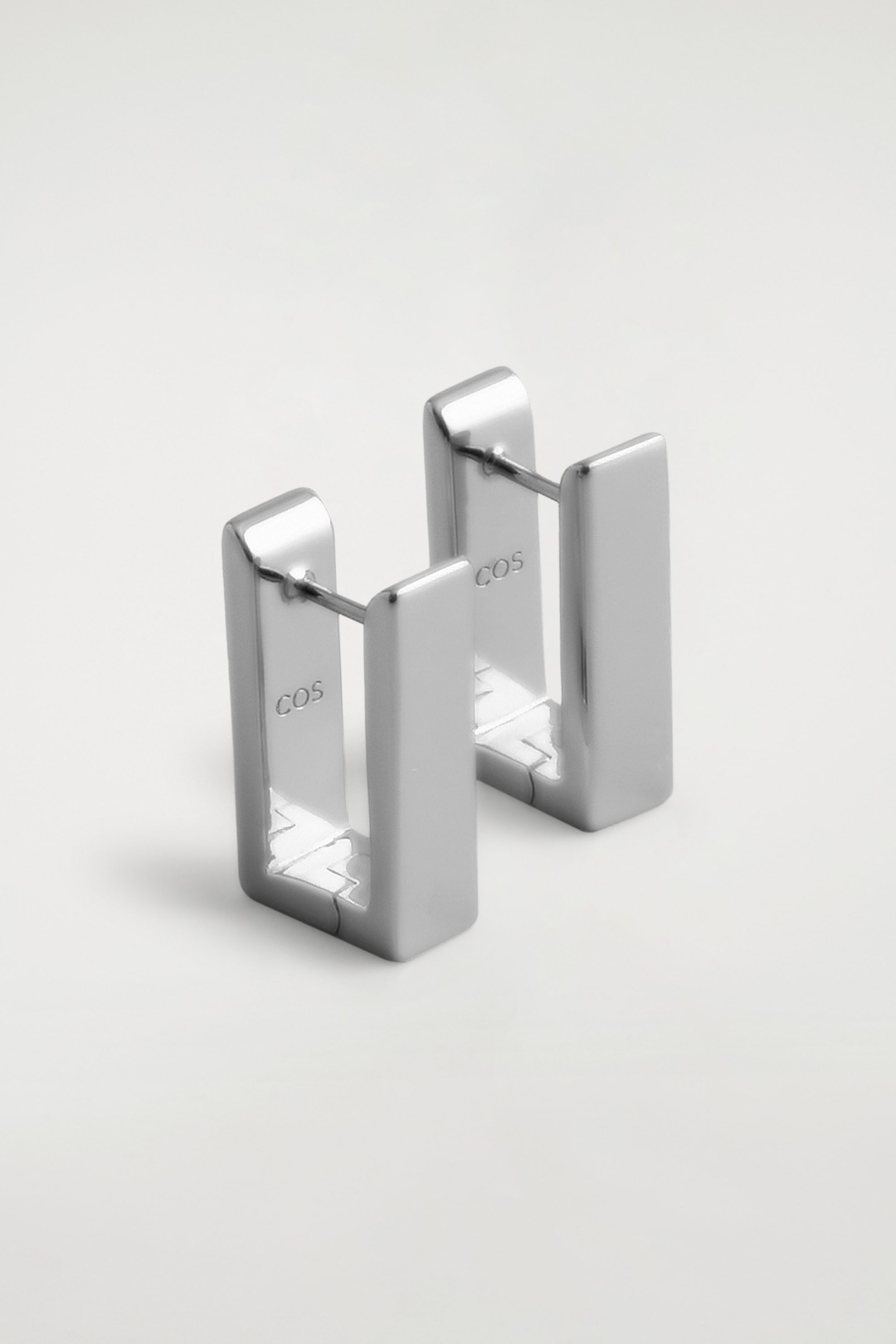 StillMedia/DescriptiveDetail