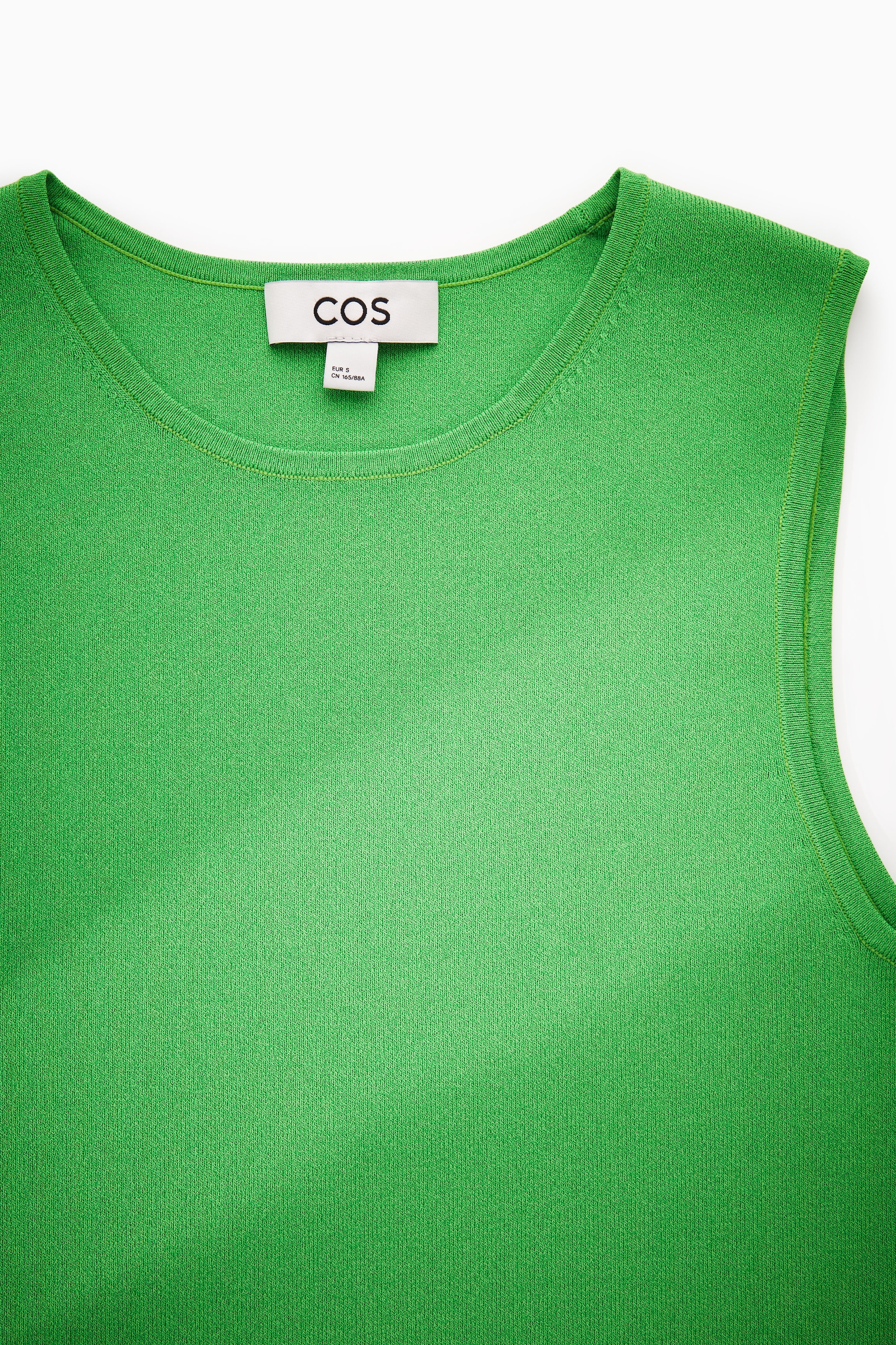 StillMedia/DescriptiveDetail