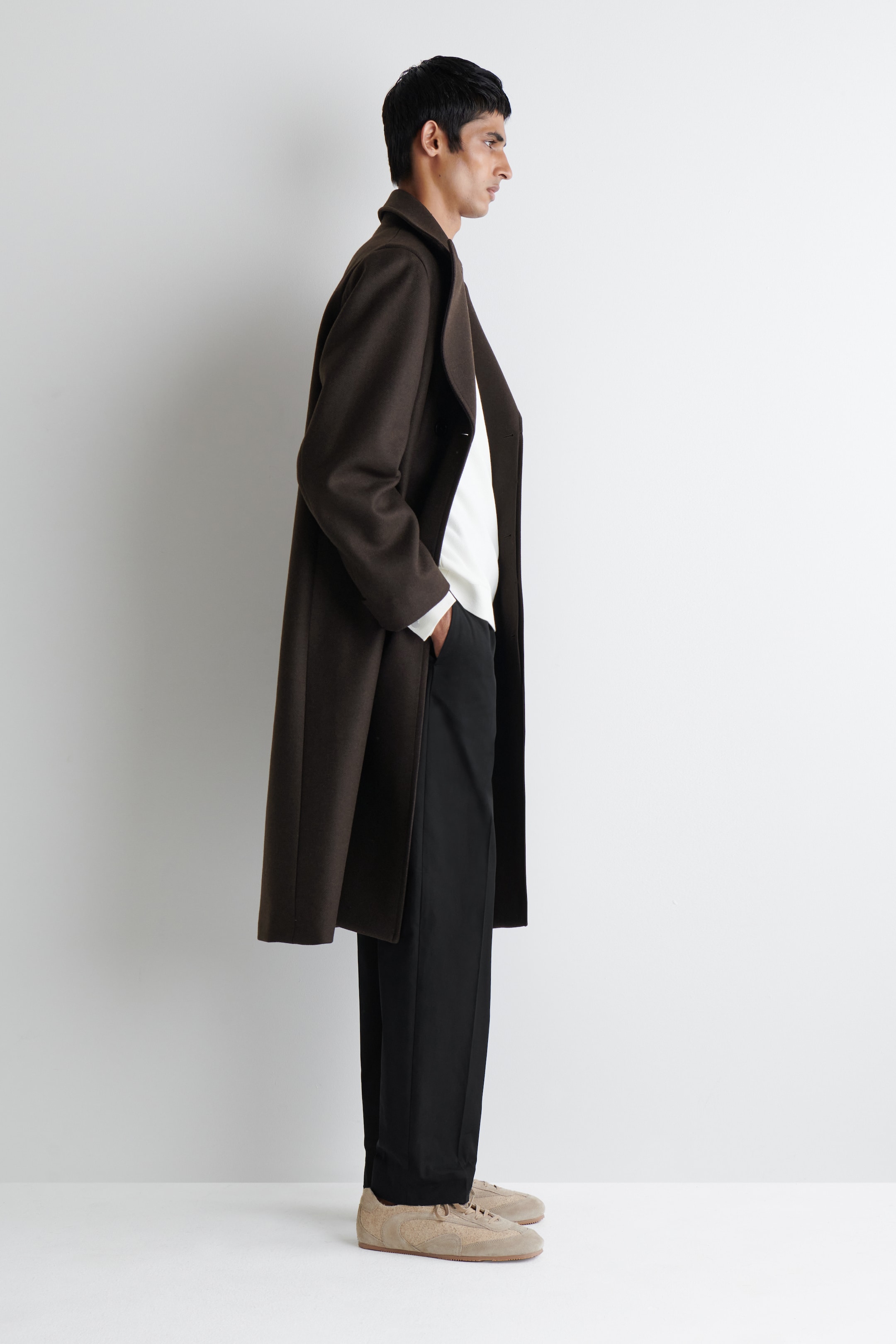 Agrandir l'image: BASKETS MINIMALISTES EN DAIM - CAPPUCCINO - HOMME | H&M CH 3