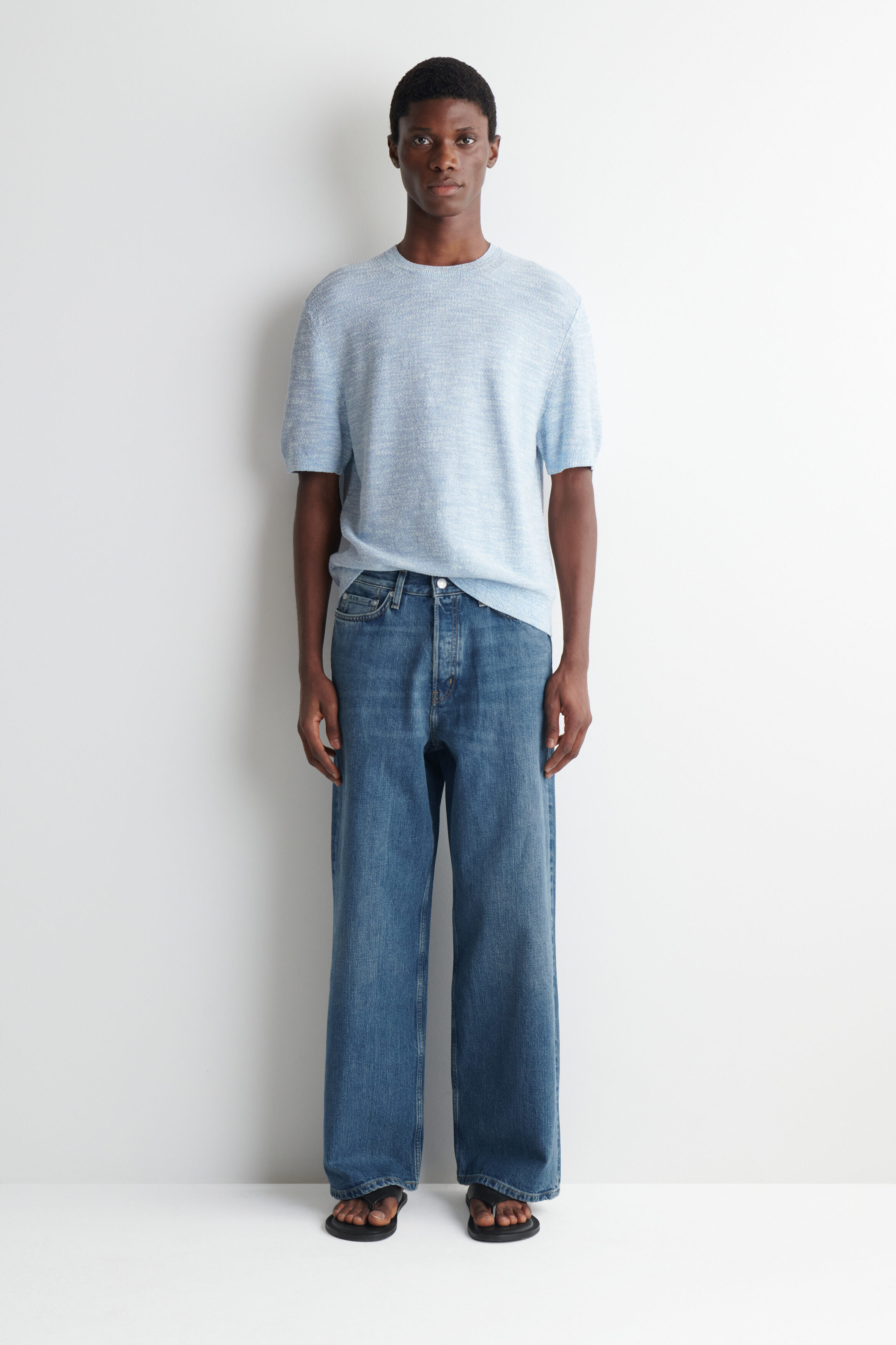 RELAXED BOUCLÉ-KNIT T-SHIRT - thumbnail 5