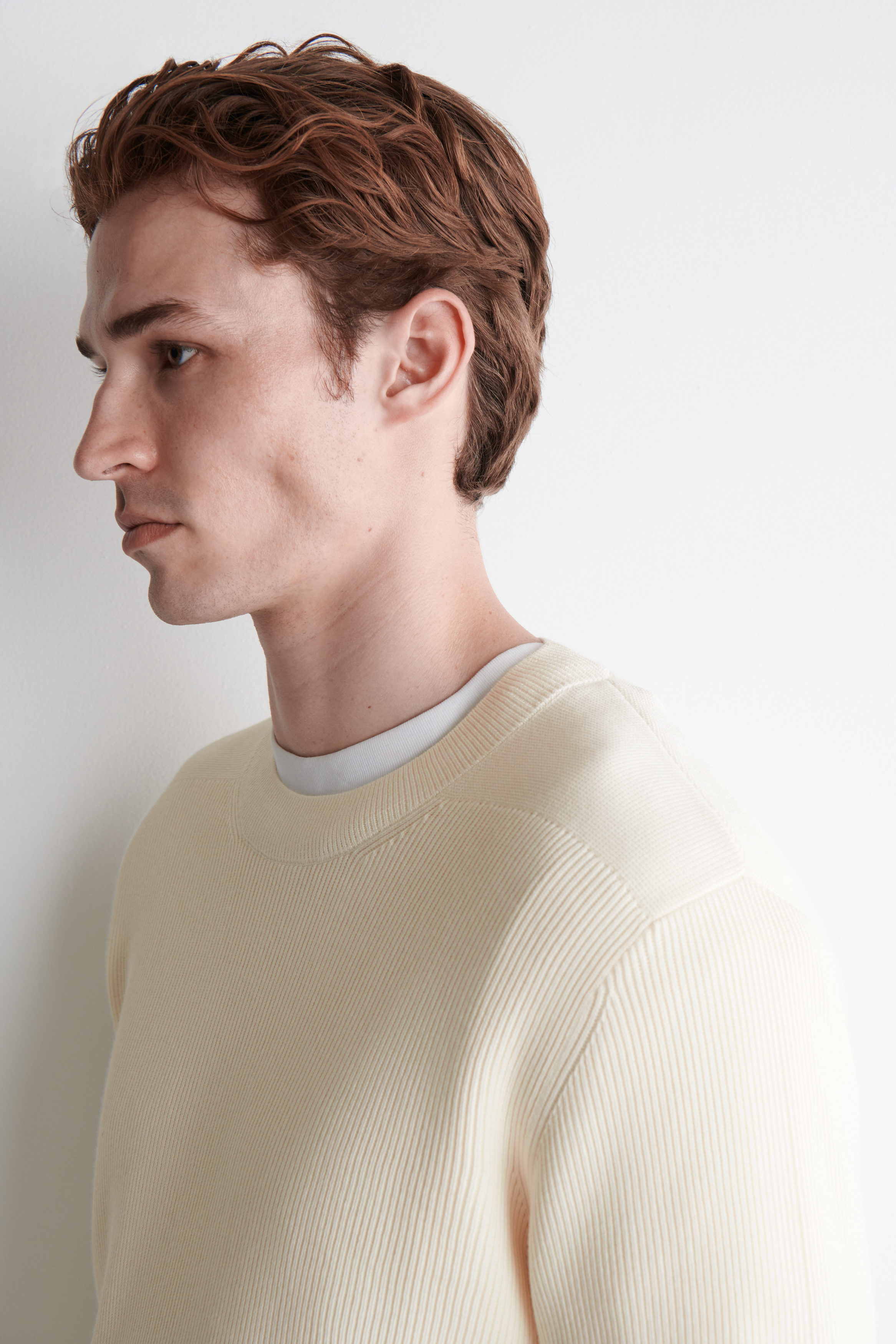 【送料&関税込】Off-White Crewneck Sweater COTTON CREW-NECK SWEATER - OFF-WHITE | COS