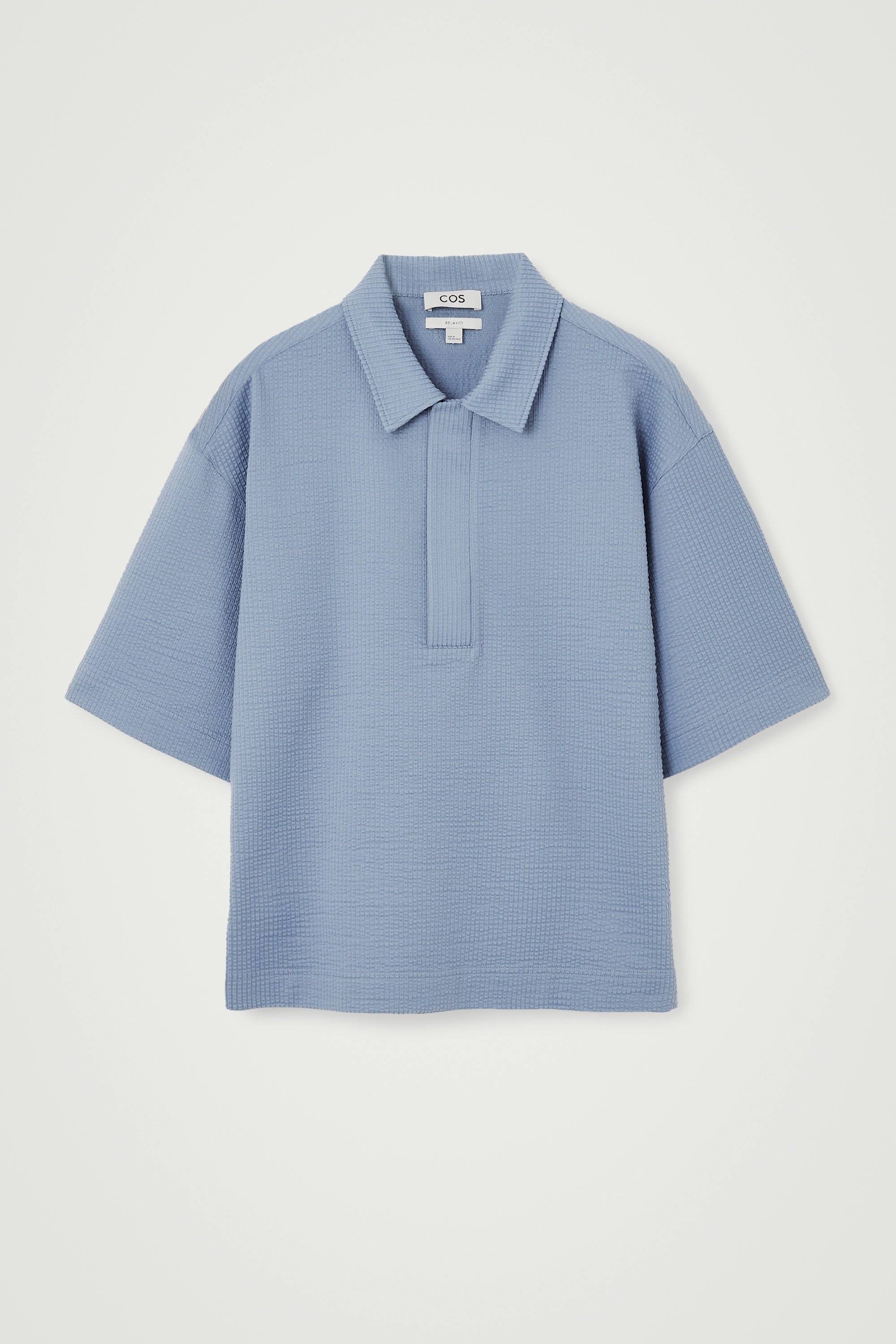 SEERSUCKER HALF-ZIP POLO SHIRT - LIGHT BLUE | COS