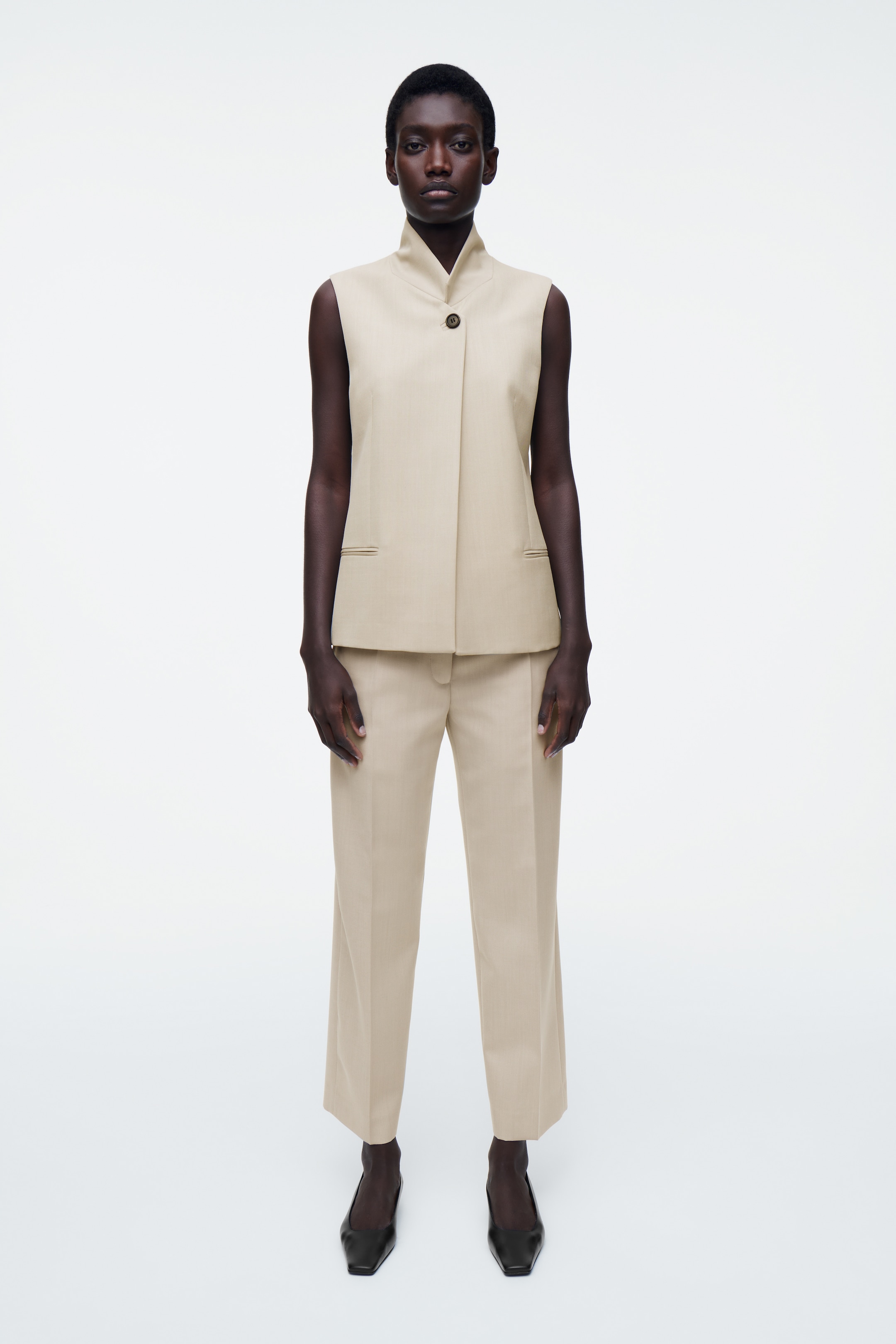 Vezi imaginea mai mare: PANTALONI SLIM DIN LÂNĂ - BEJ - FEMEI | H&M RO 1