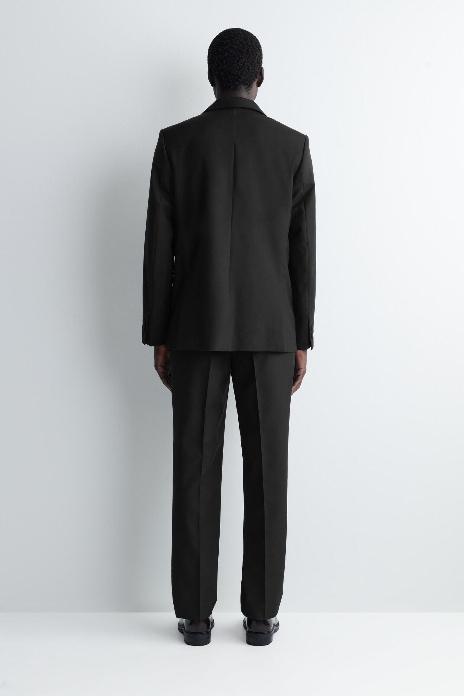 ПАНТАЛОНИ С КОЛАН И КОНУСЕН СИЛУЕТ ОТ ВЪЛНА - ЧЕРНО - 5