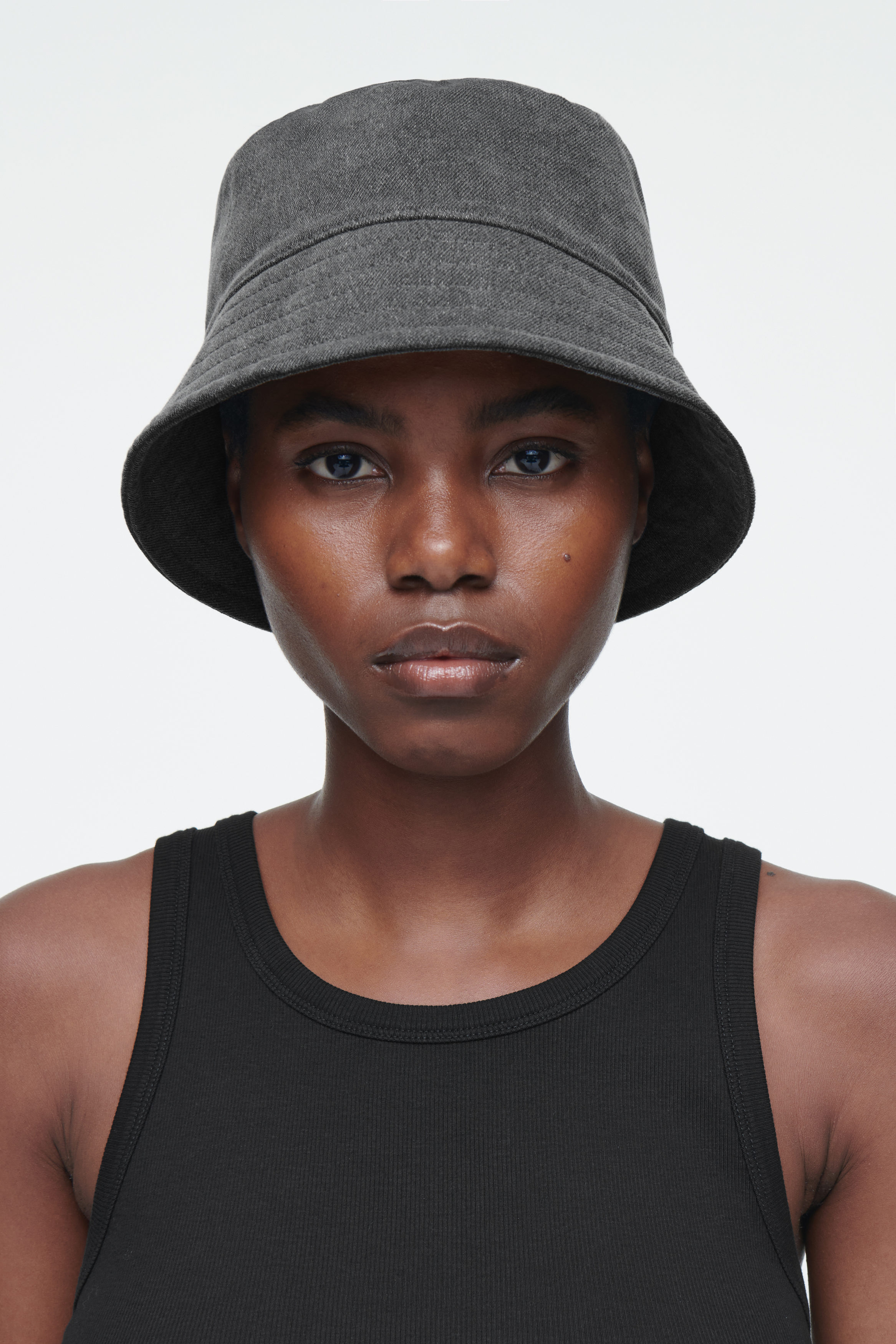 CPH / BUCKET HAT LINEN DENIM ブラック DENIM BUCKET HAT - GREY | COS