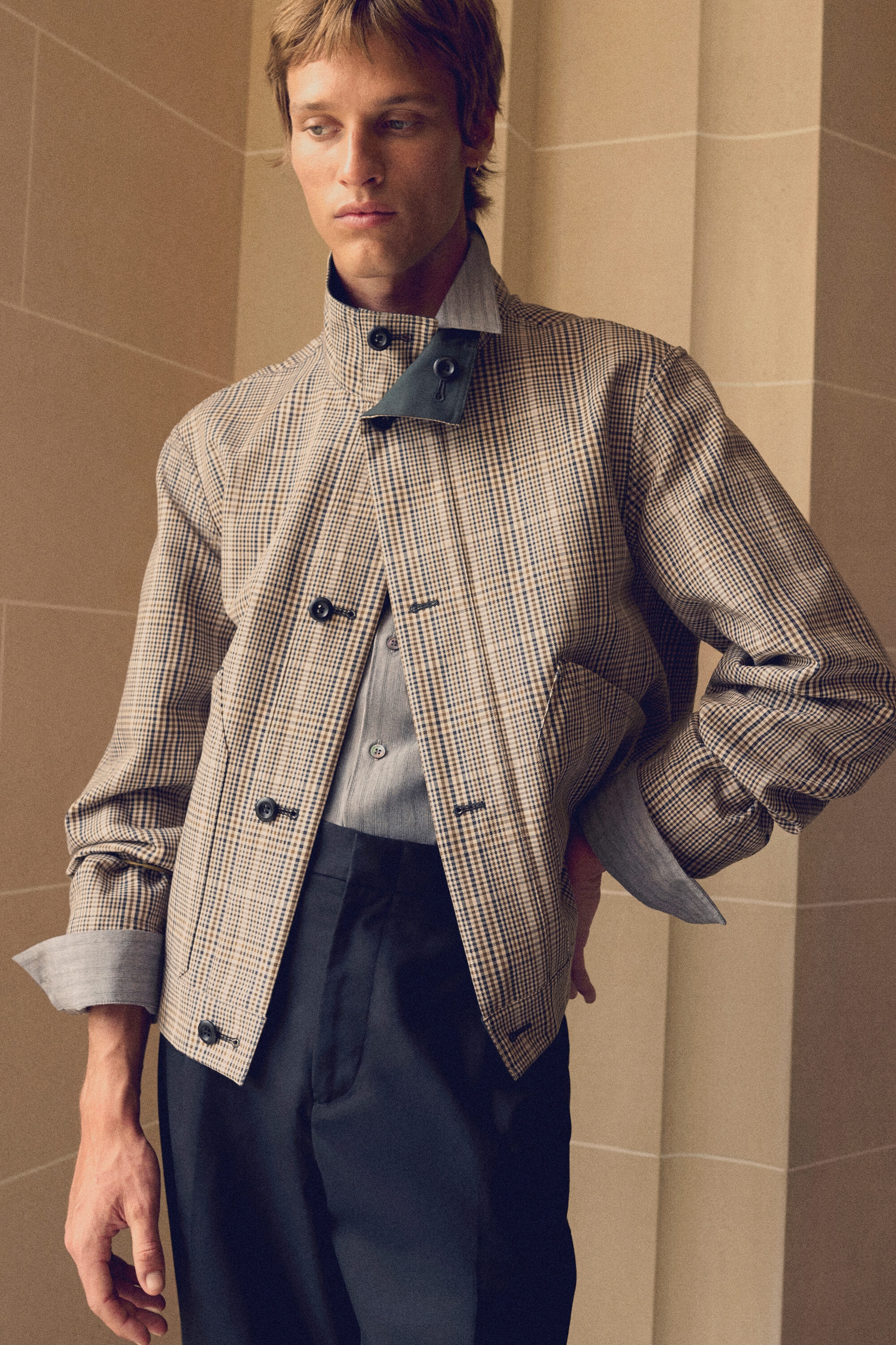 REVERSIBLE MOCK-NECK JACKET