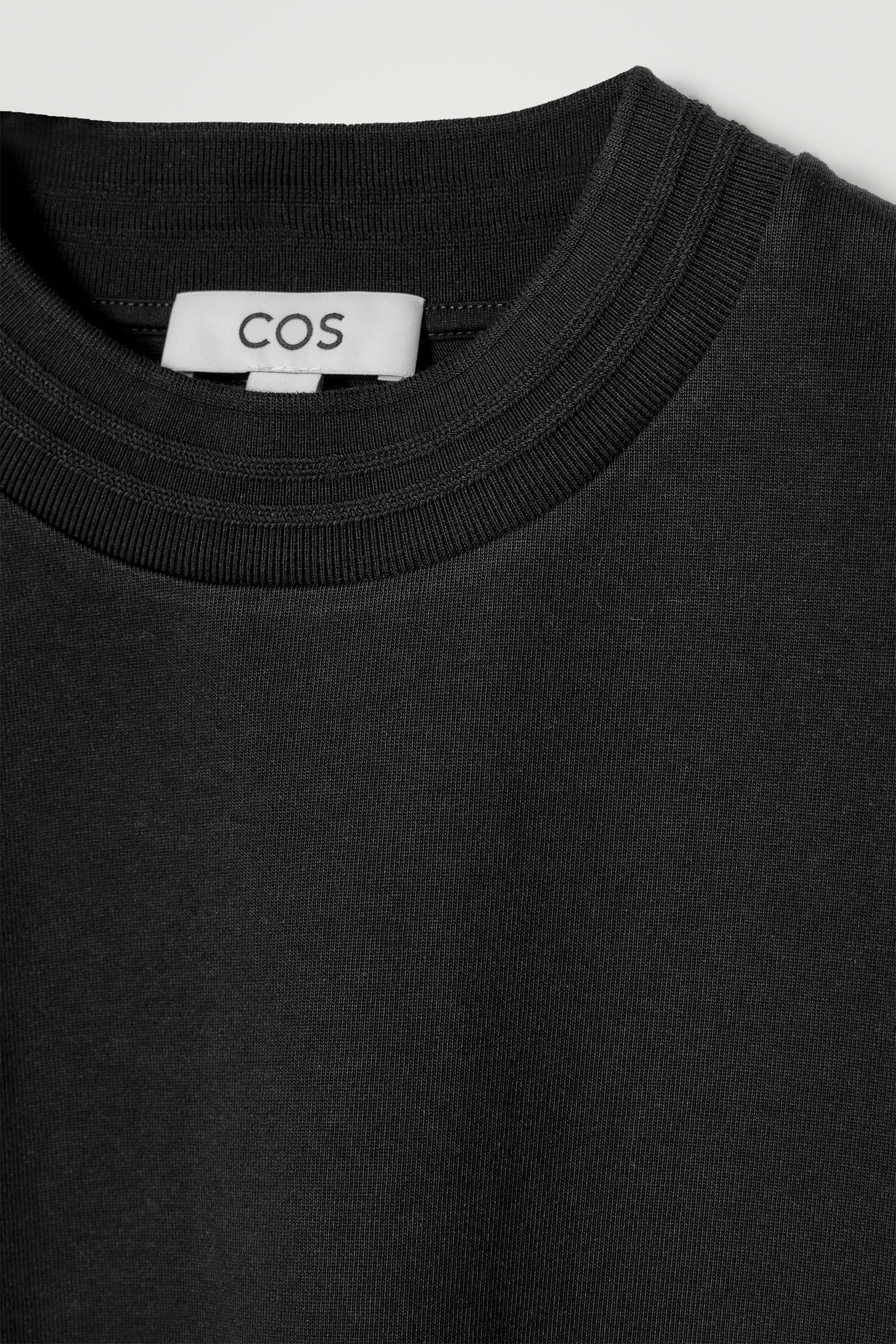 StillMedia/DescriptiveDetail