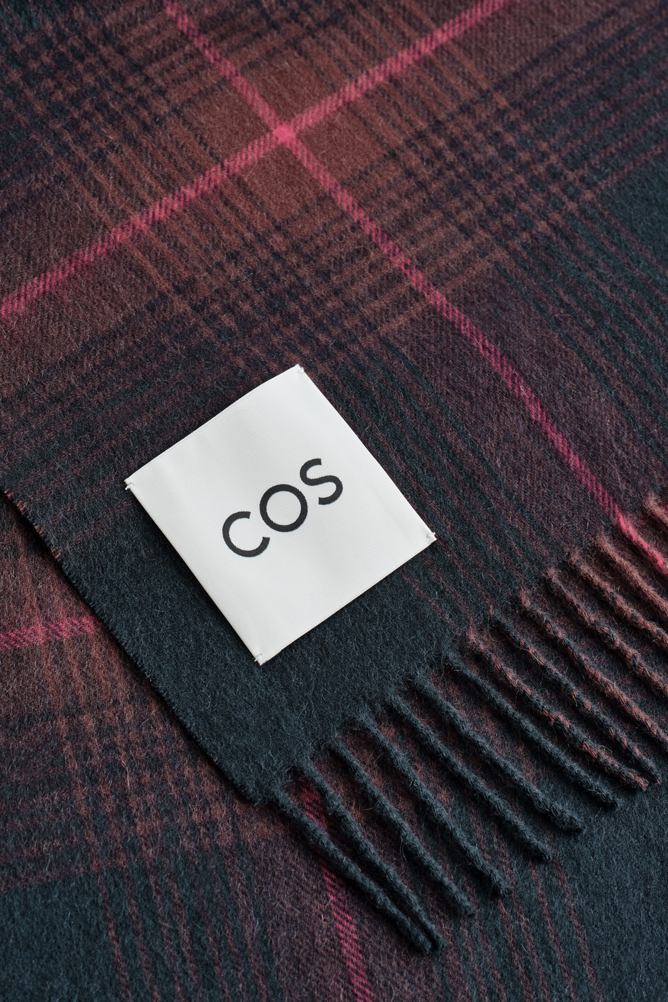 StillMedia/DescriptiveDetail