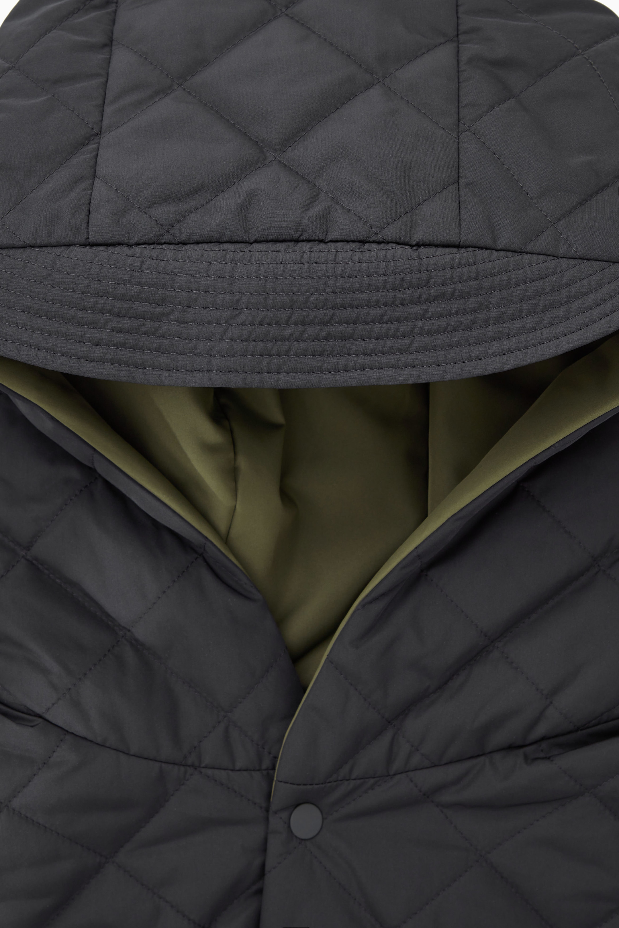 StillMedia/DescriptiveDetail