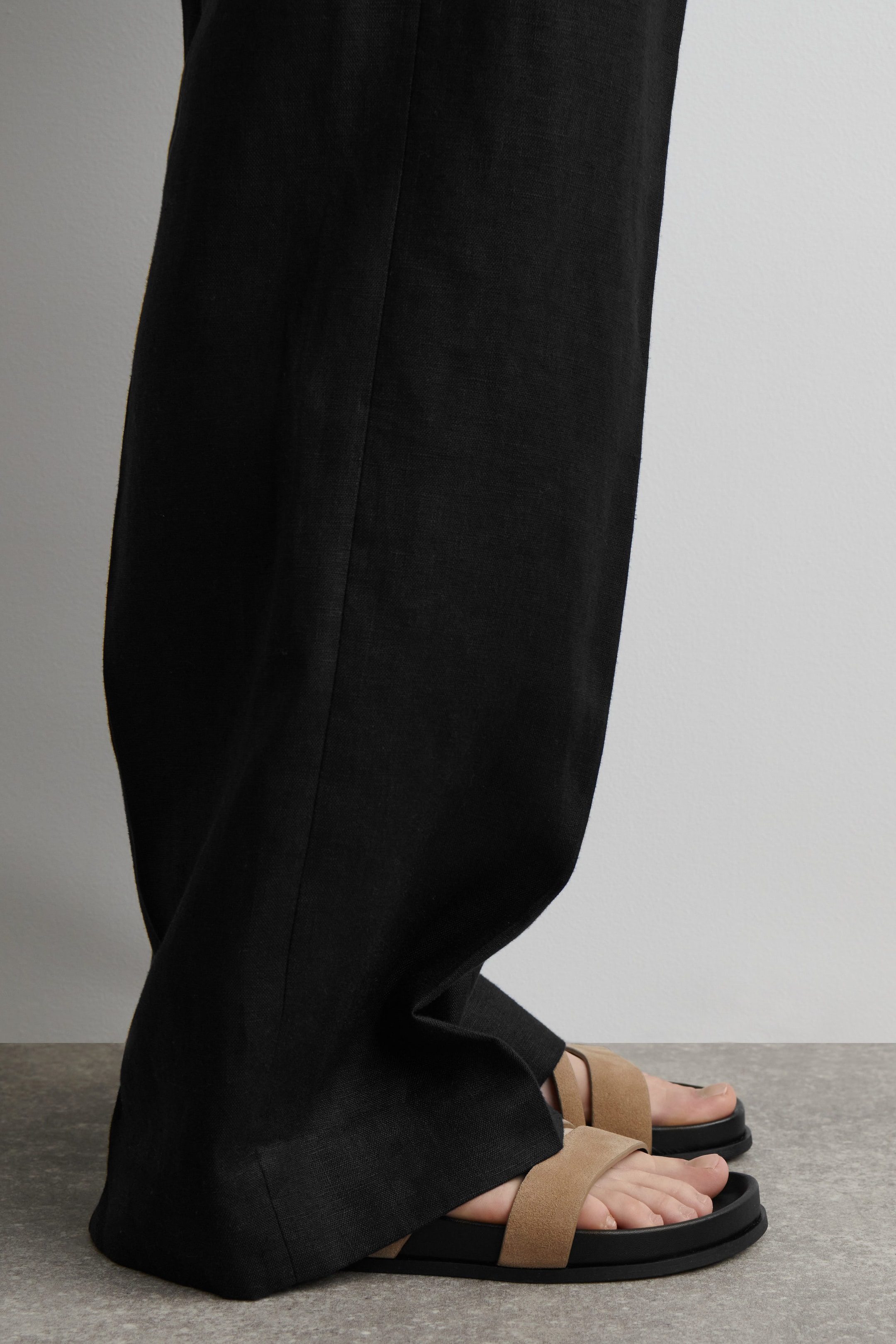 MULTI-STRAP SUEDE SANDALS