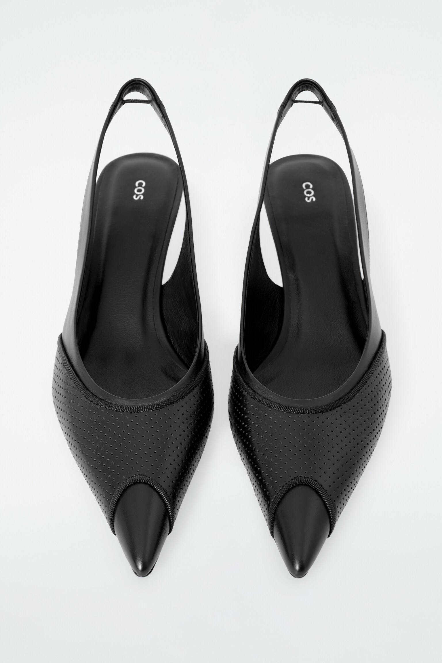 ESCARPINS SLINGBACK PETIT TALON EN CUIR PERFORÉ - NOIR/BLANC - 4
