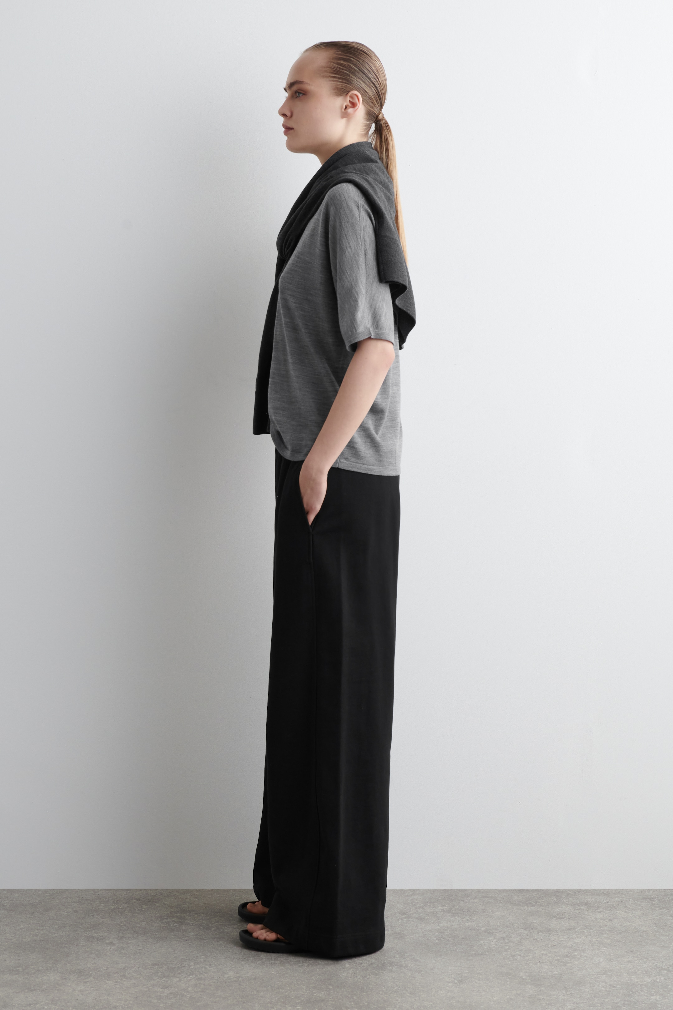 Agrandir l'image: PANTALON DE JOGGING LARGE EN JERSEY - NOIR - FEMME | H&M FR 2